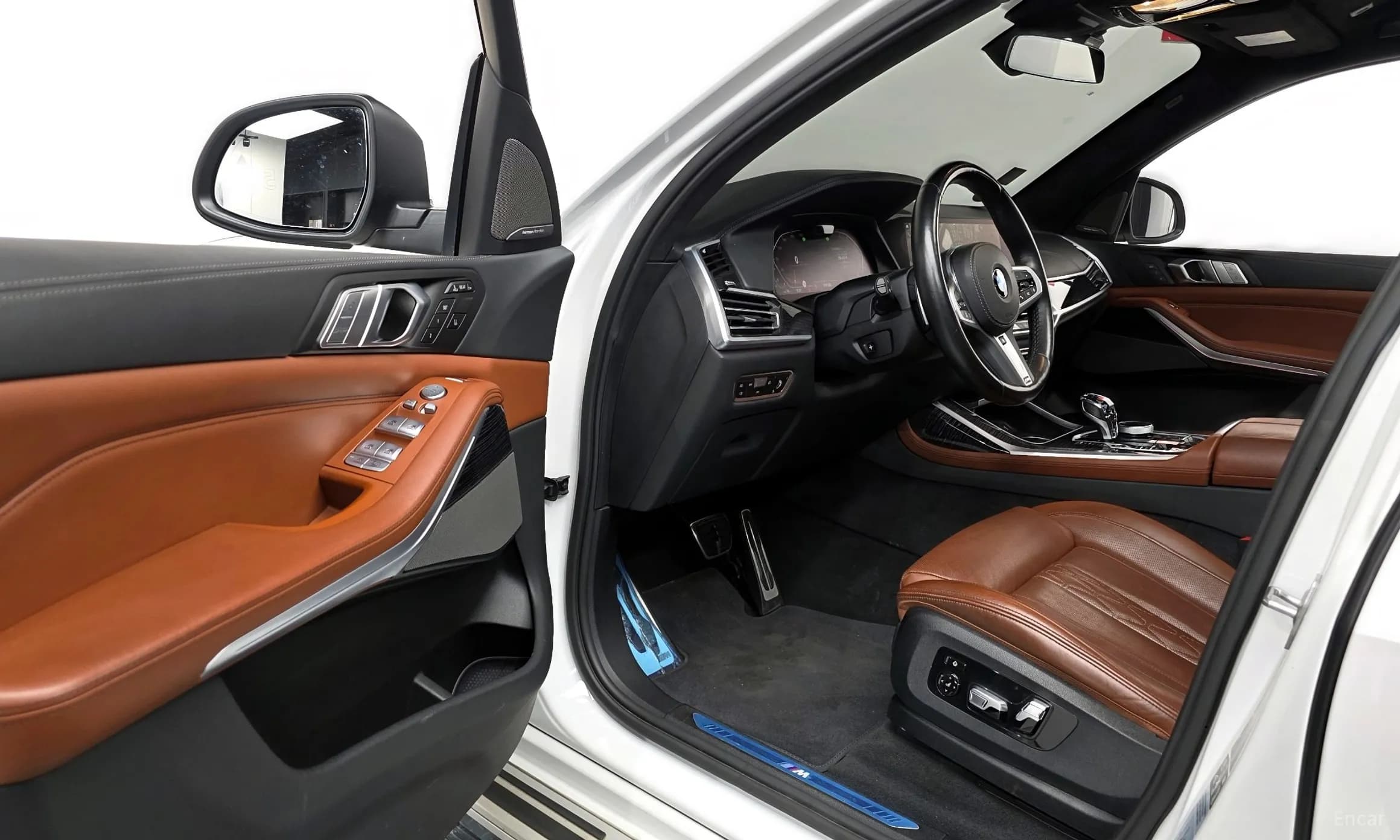 X7 (G07)