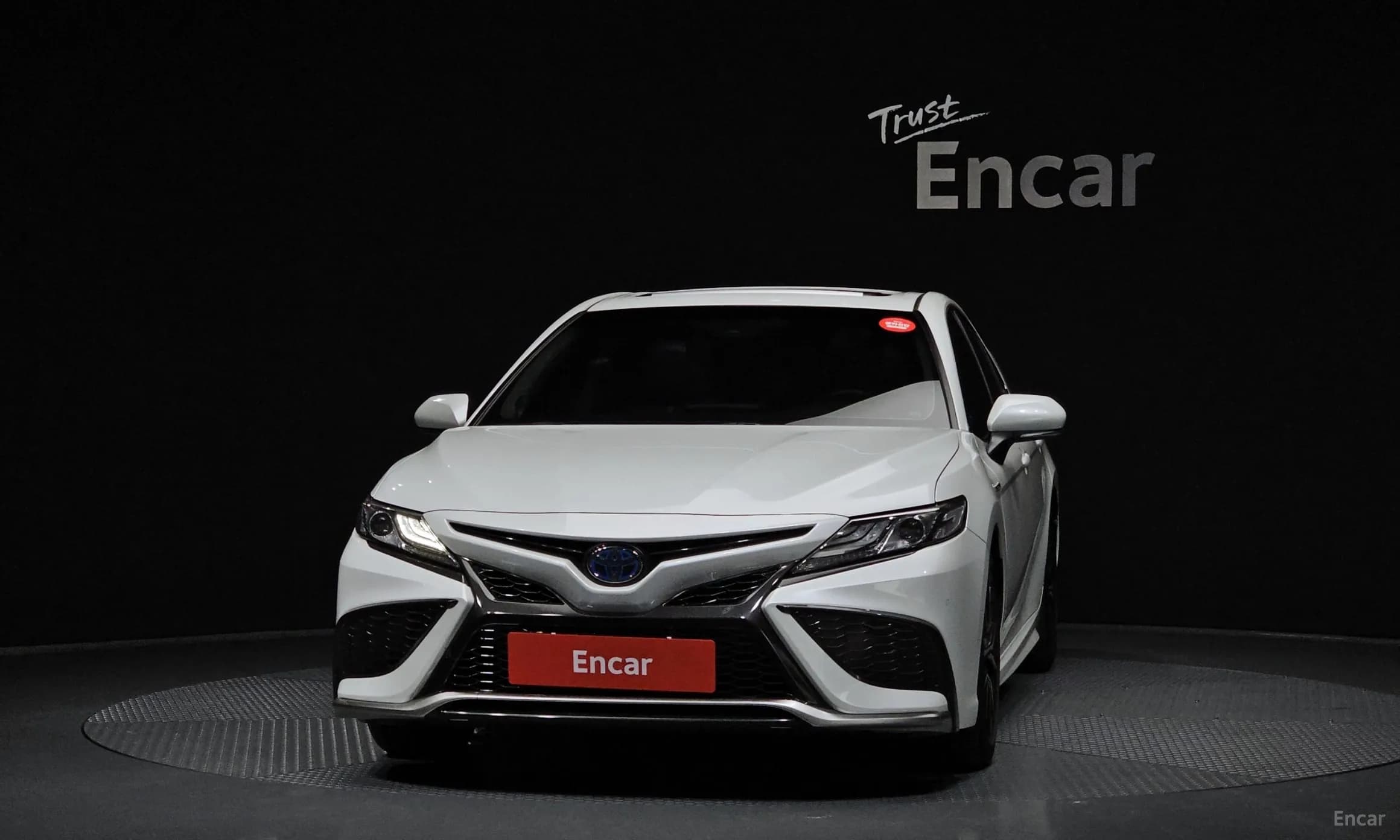 Camry (XV70)