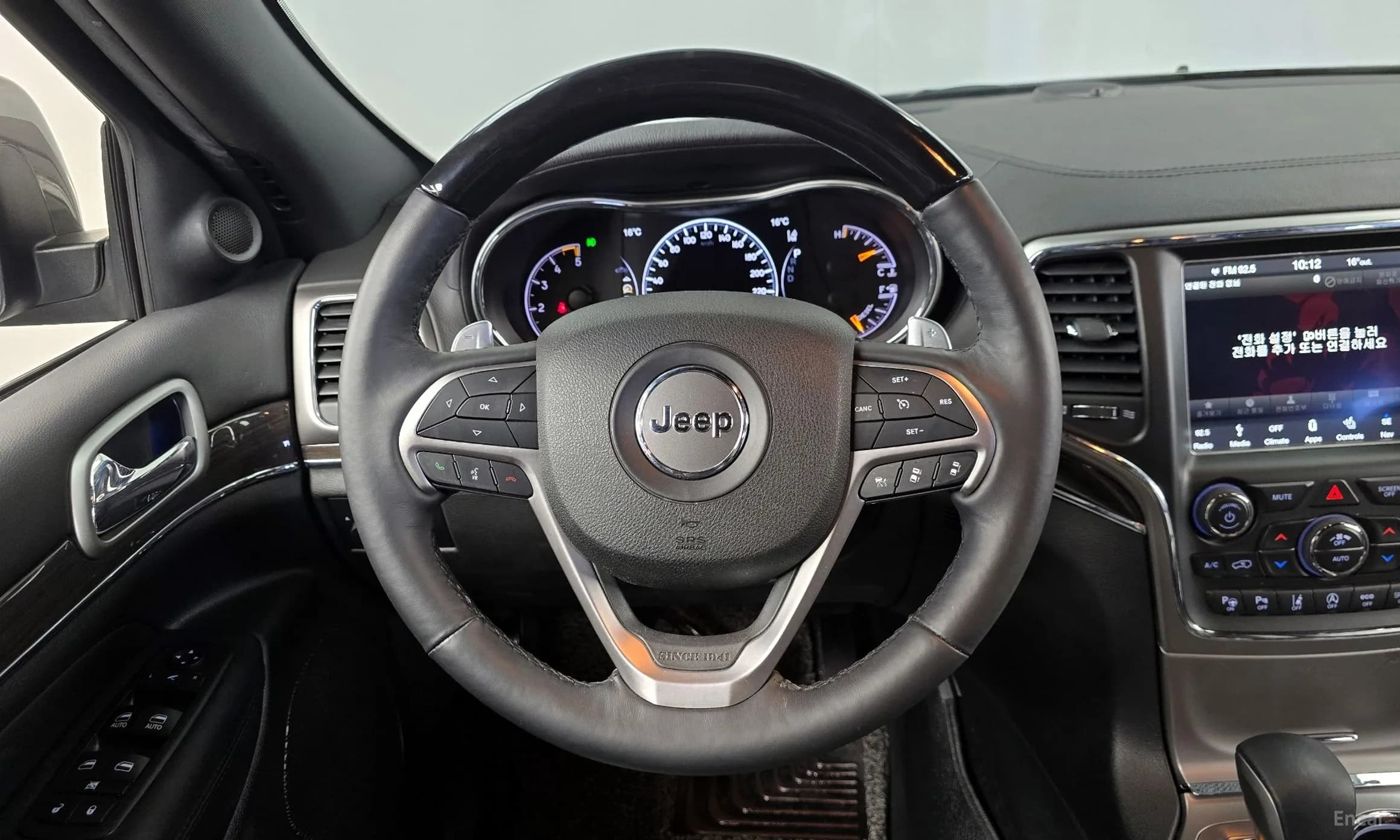 Grand Cherokee