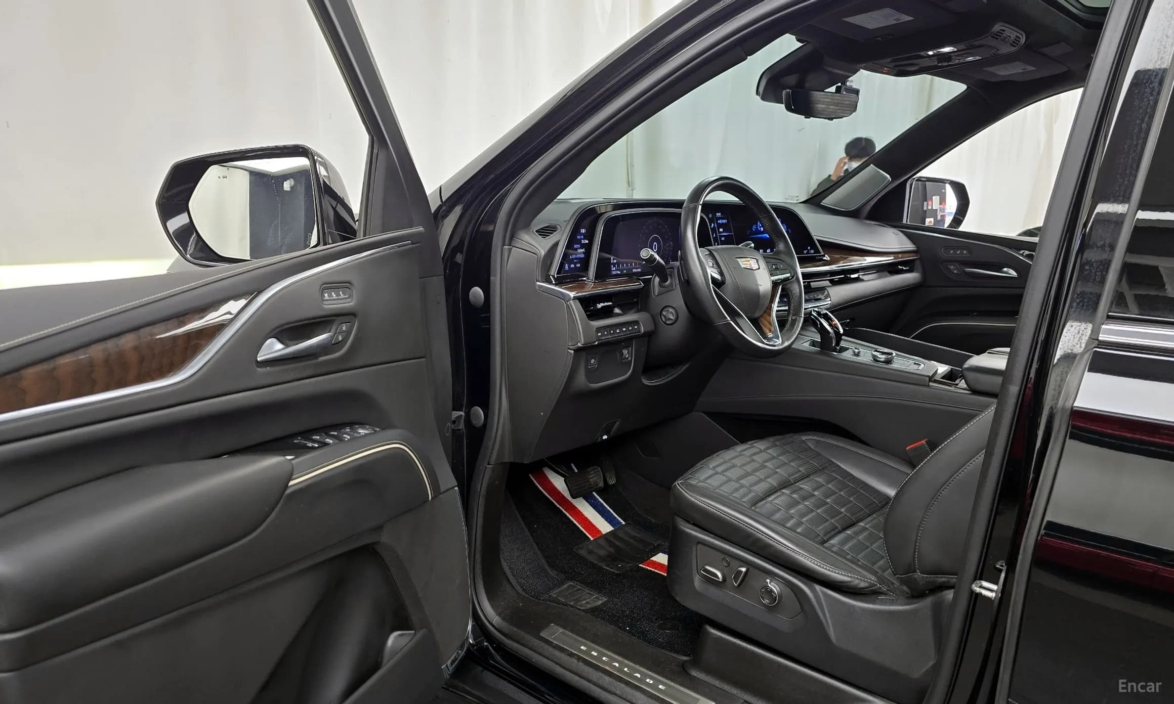 Escalade 5th Generation