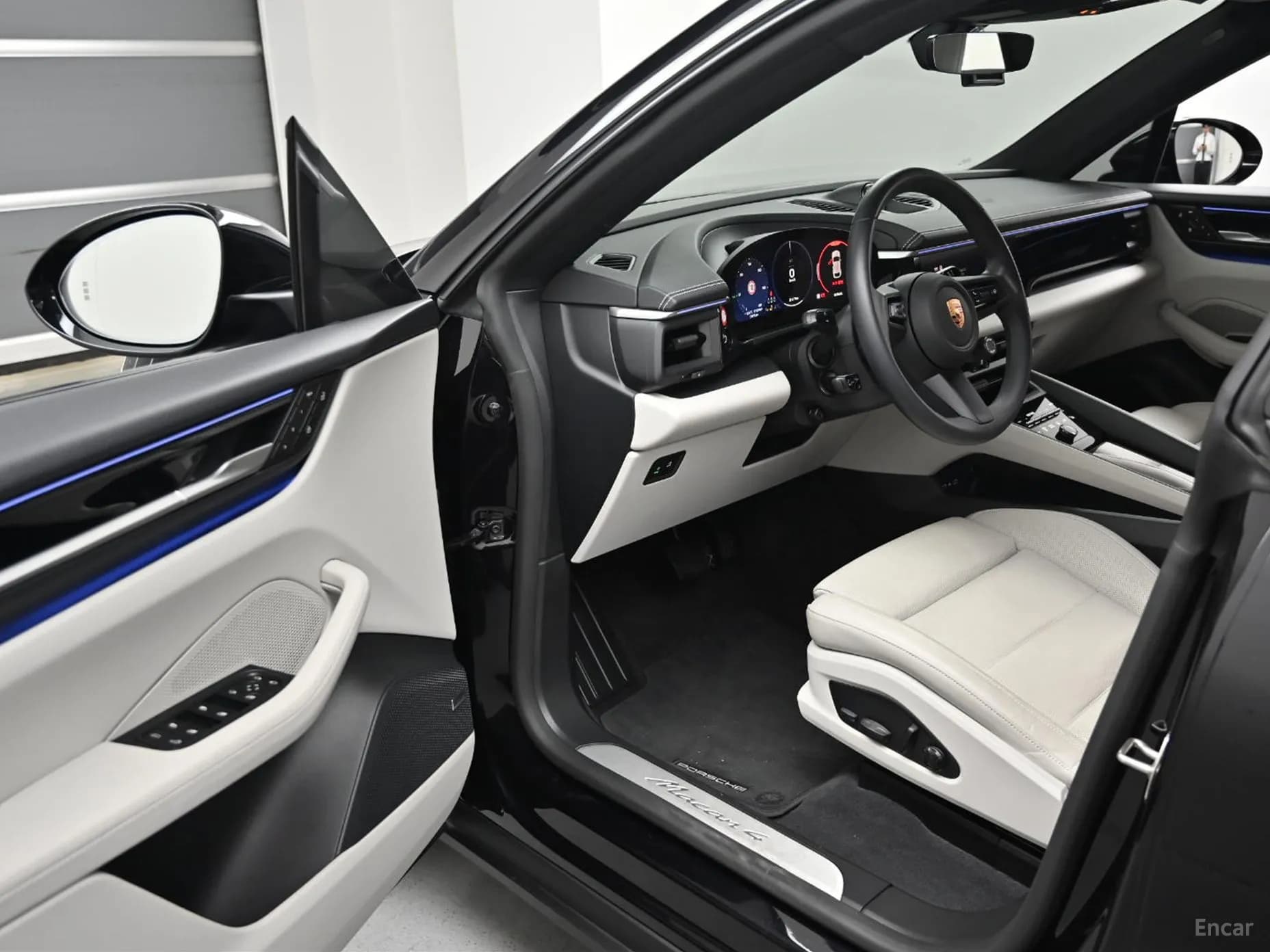 Macan EV