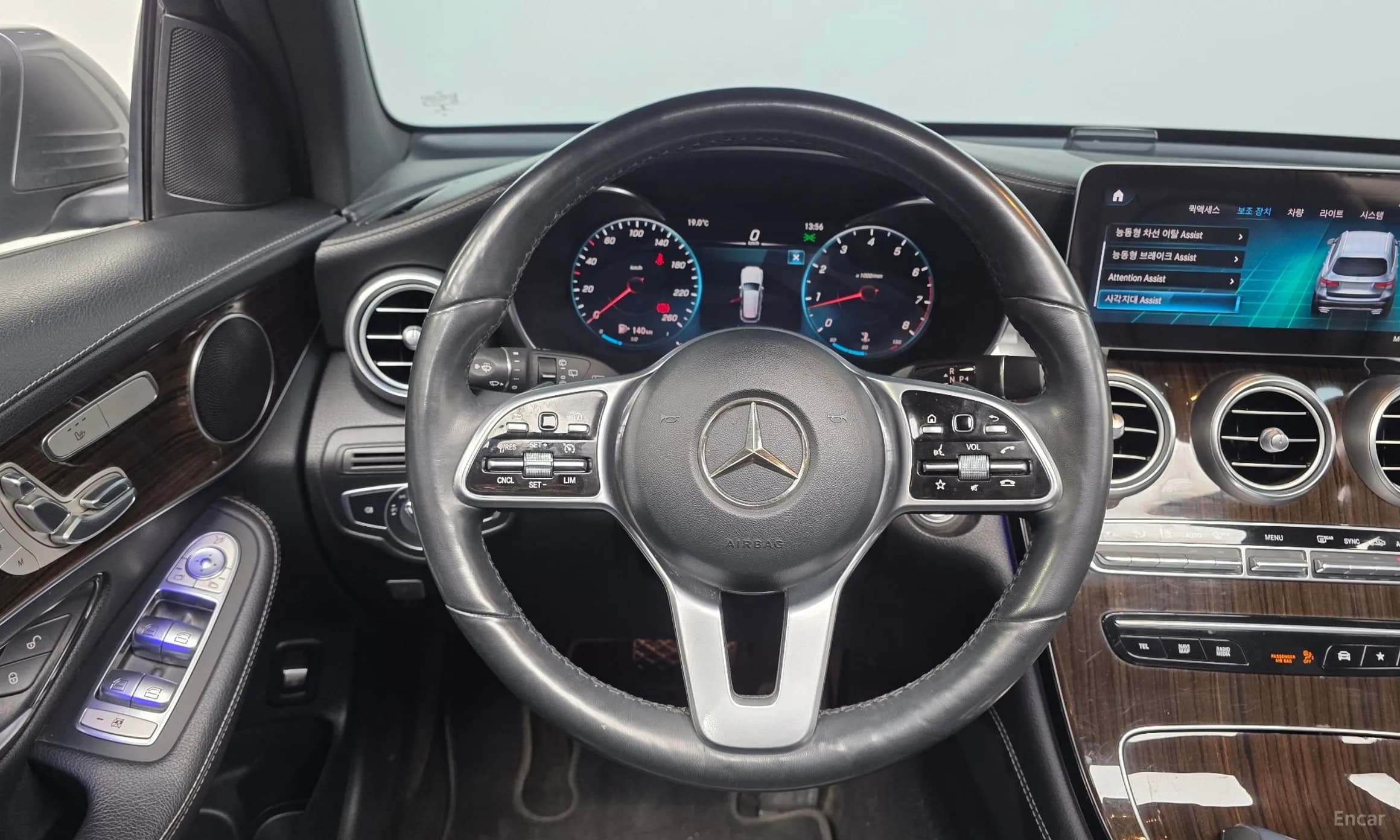 GLC-Class X253