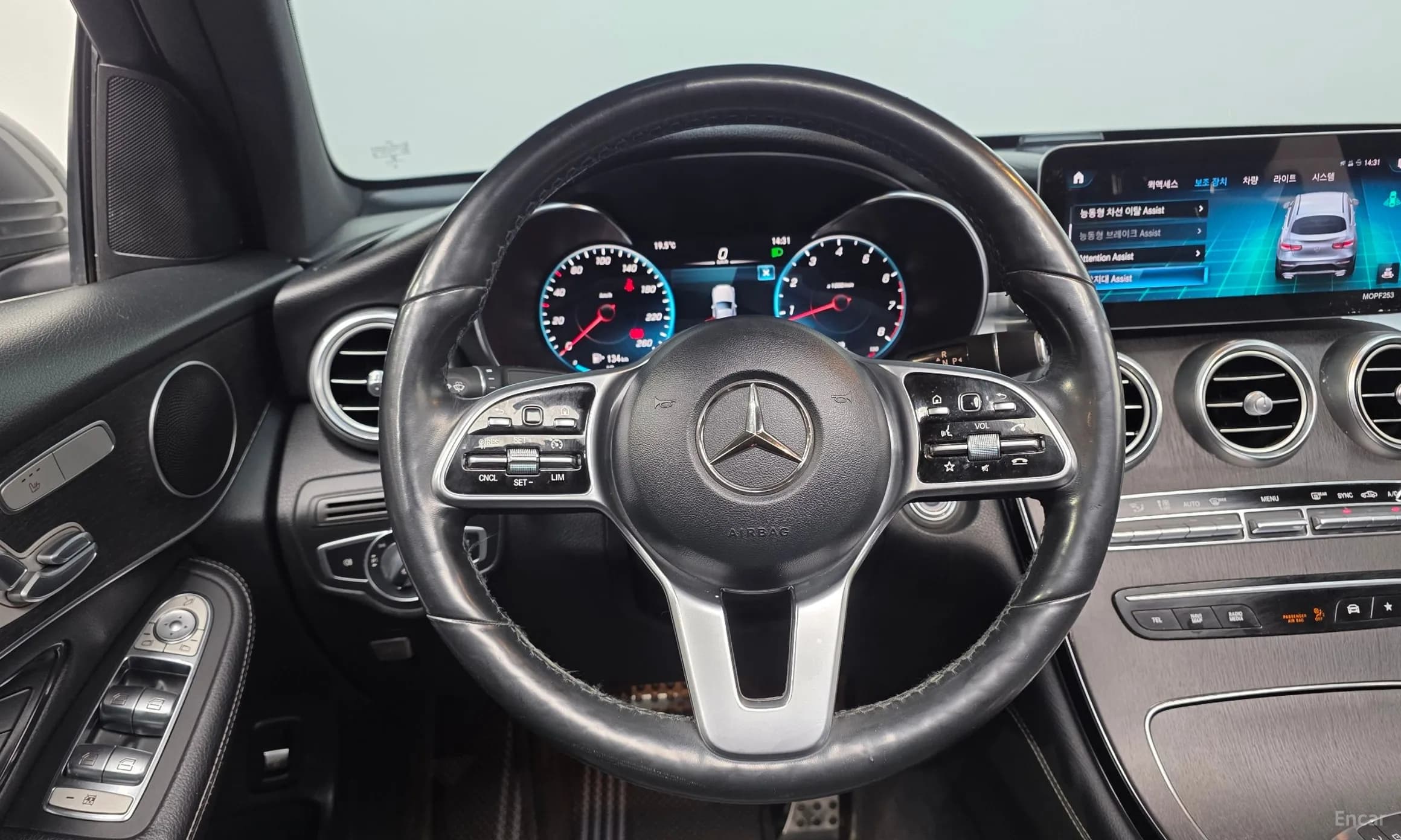 GLC-Class X253