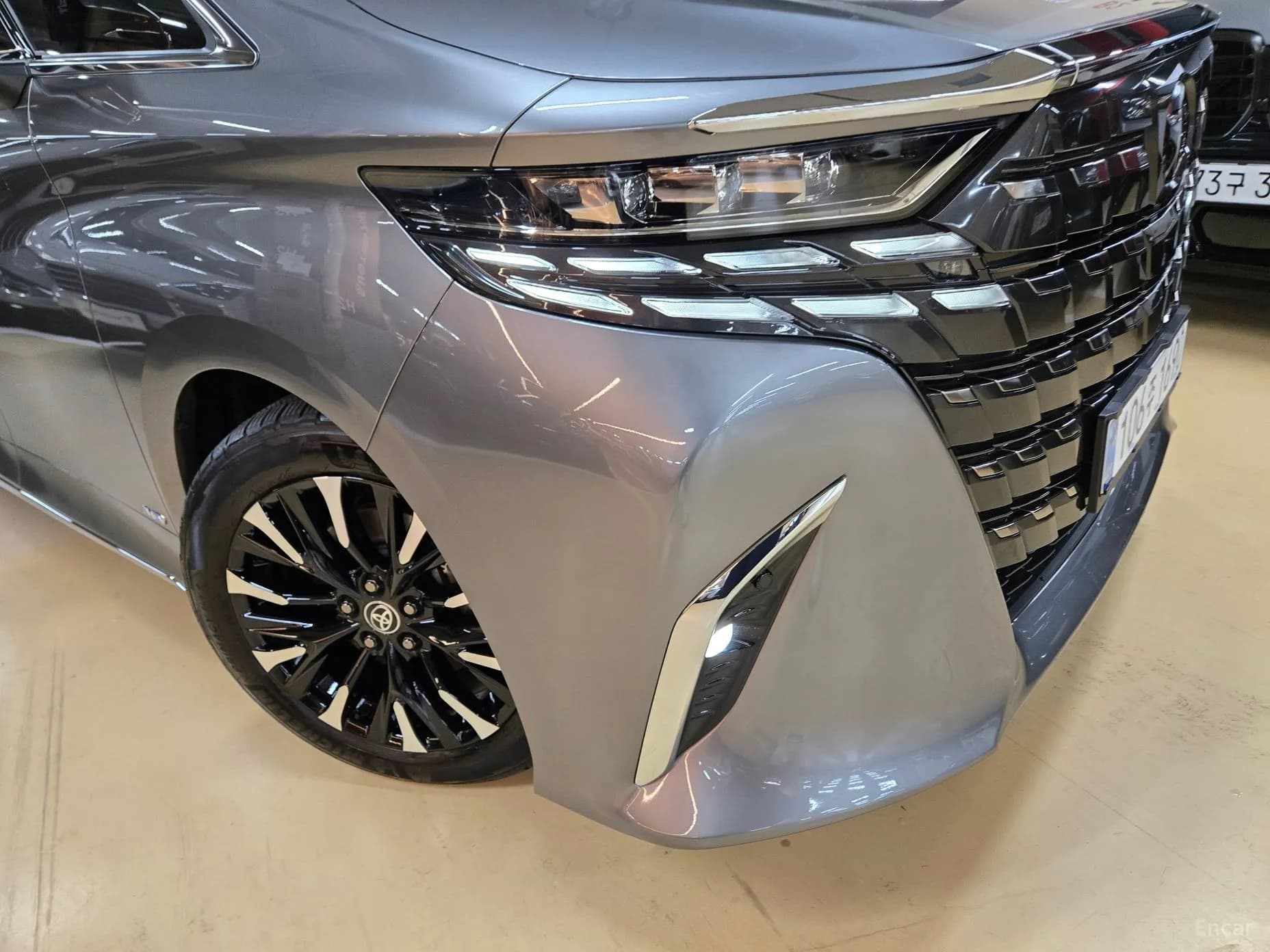Alphard 4th Generation