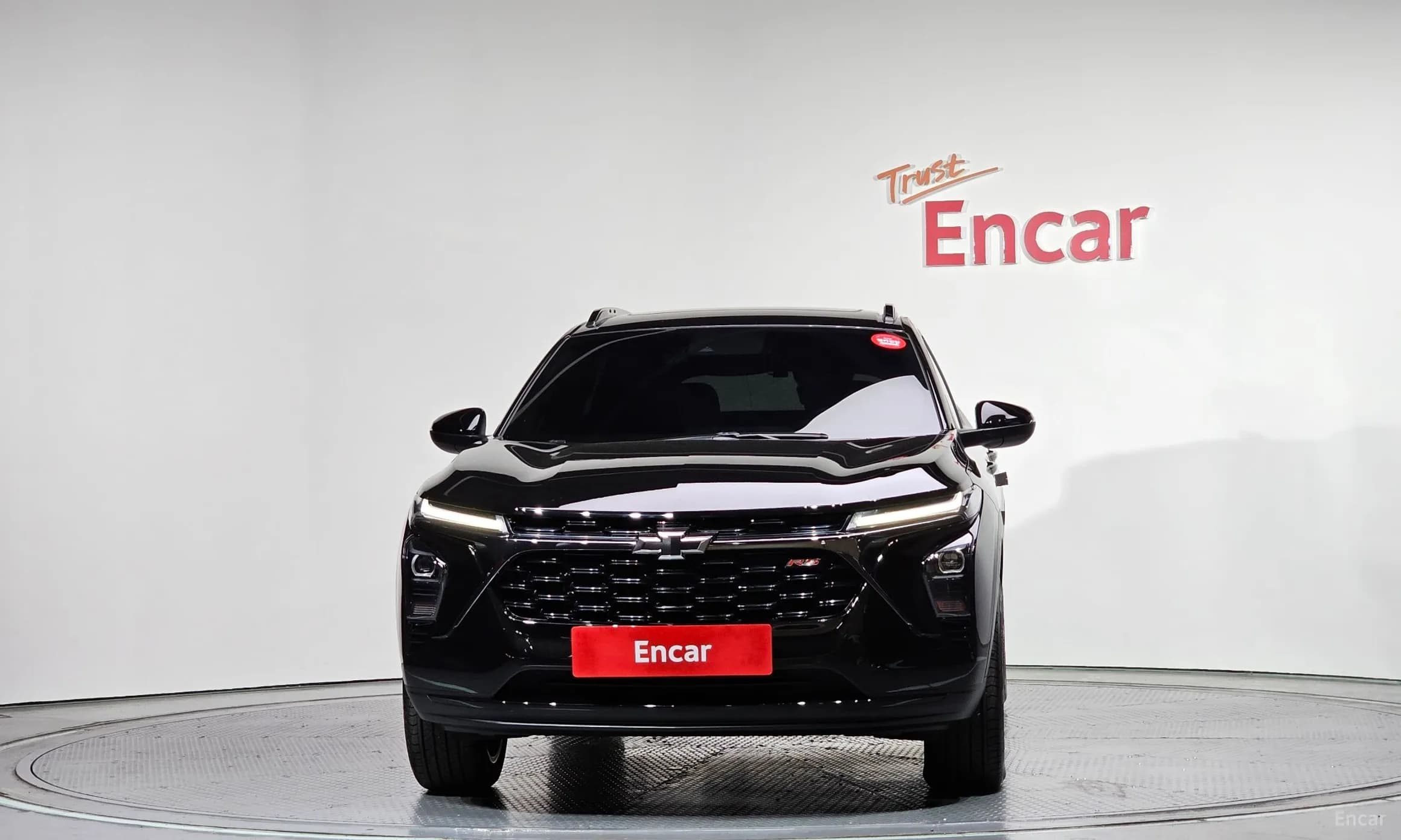Trax Crossover