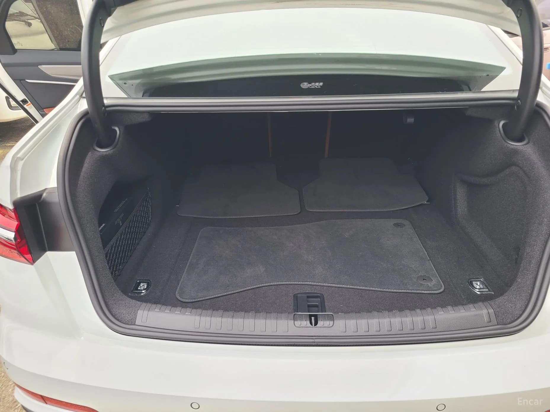 A6 (C8)