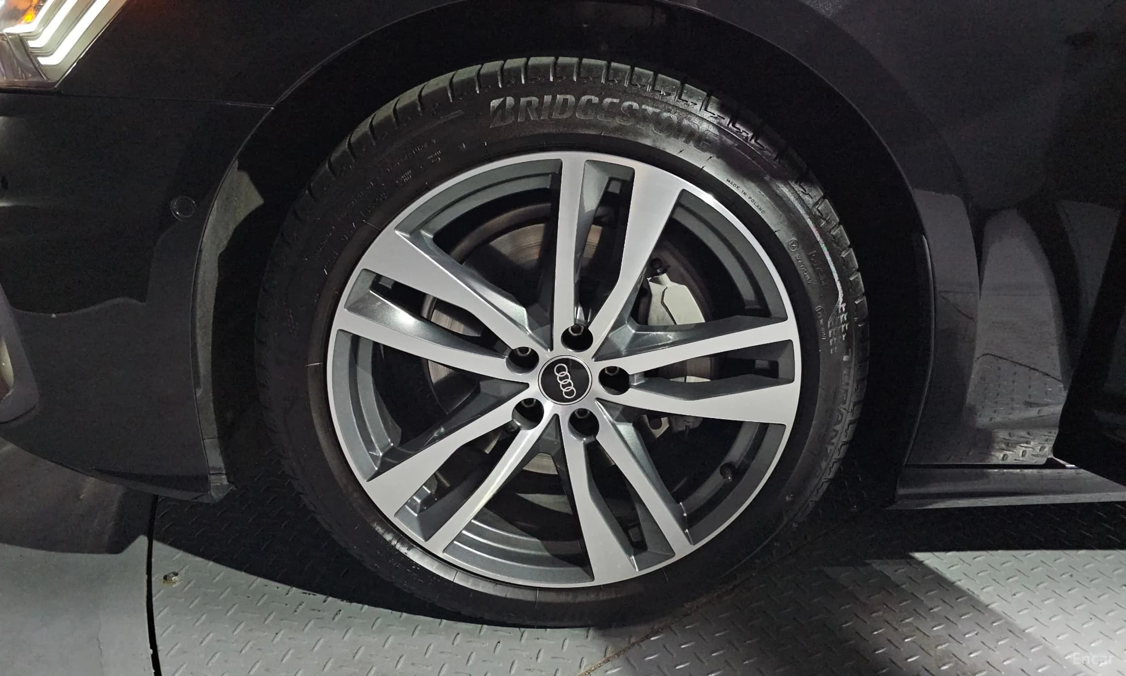 A6 (C8)