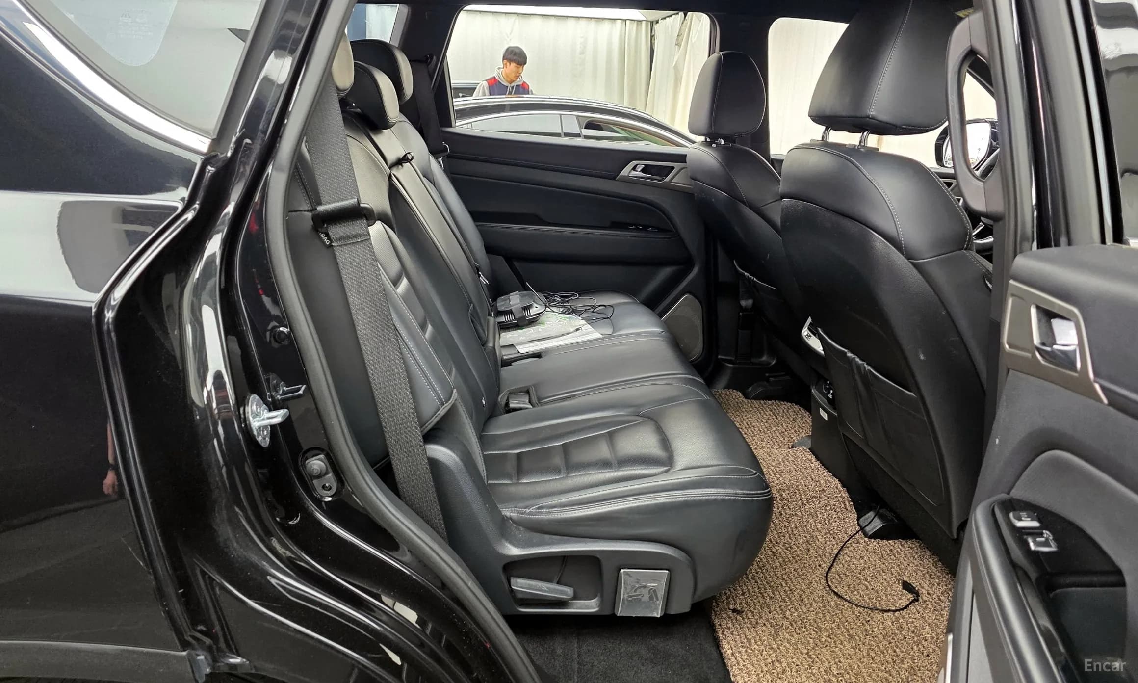 G4 Rexton