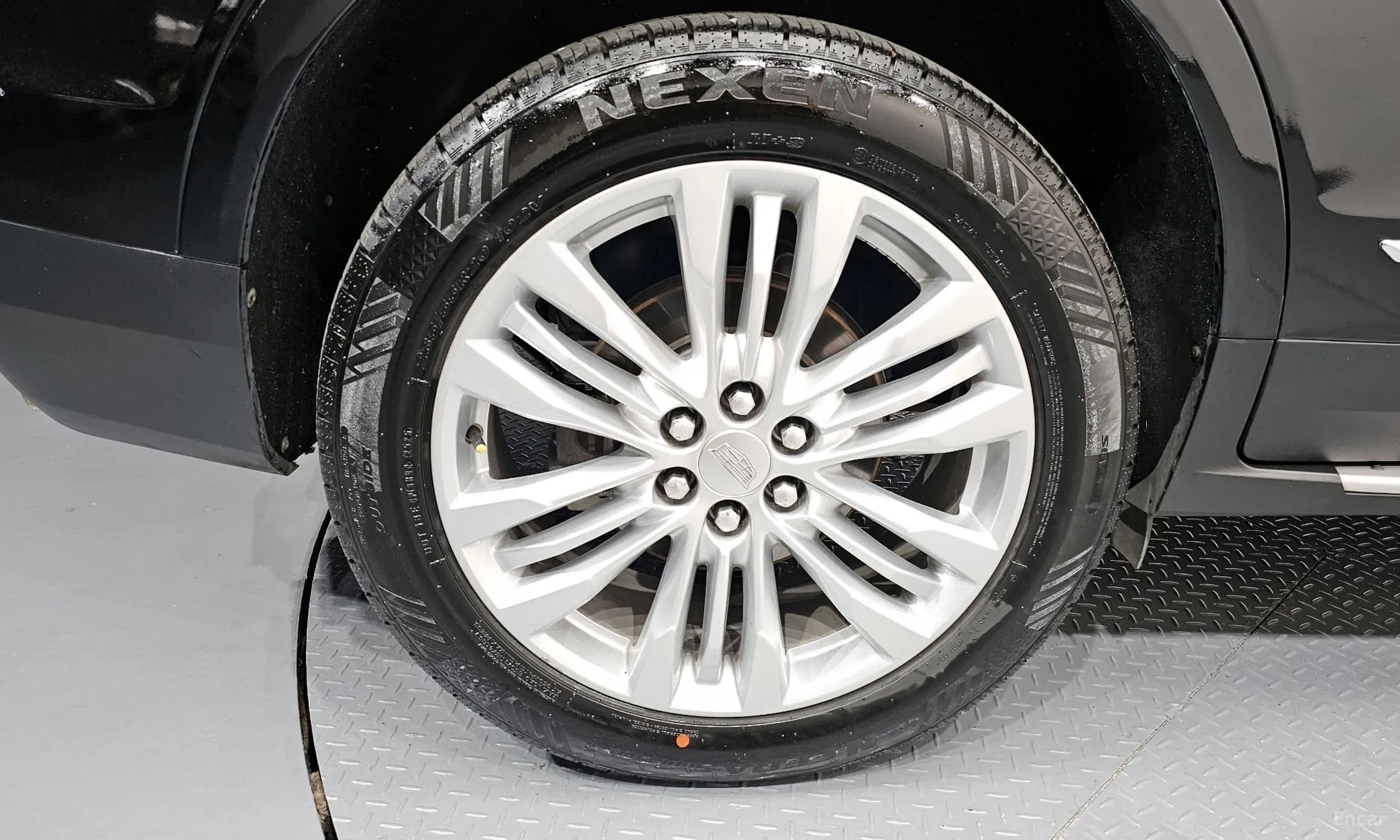 XT5