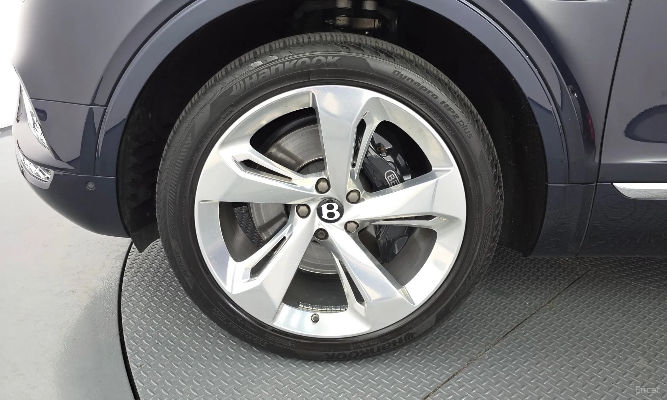 Bentayga