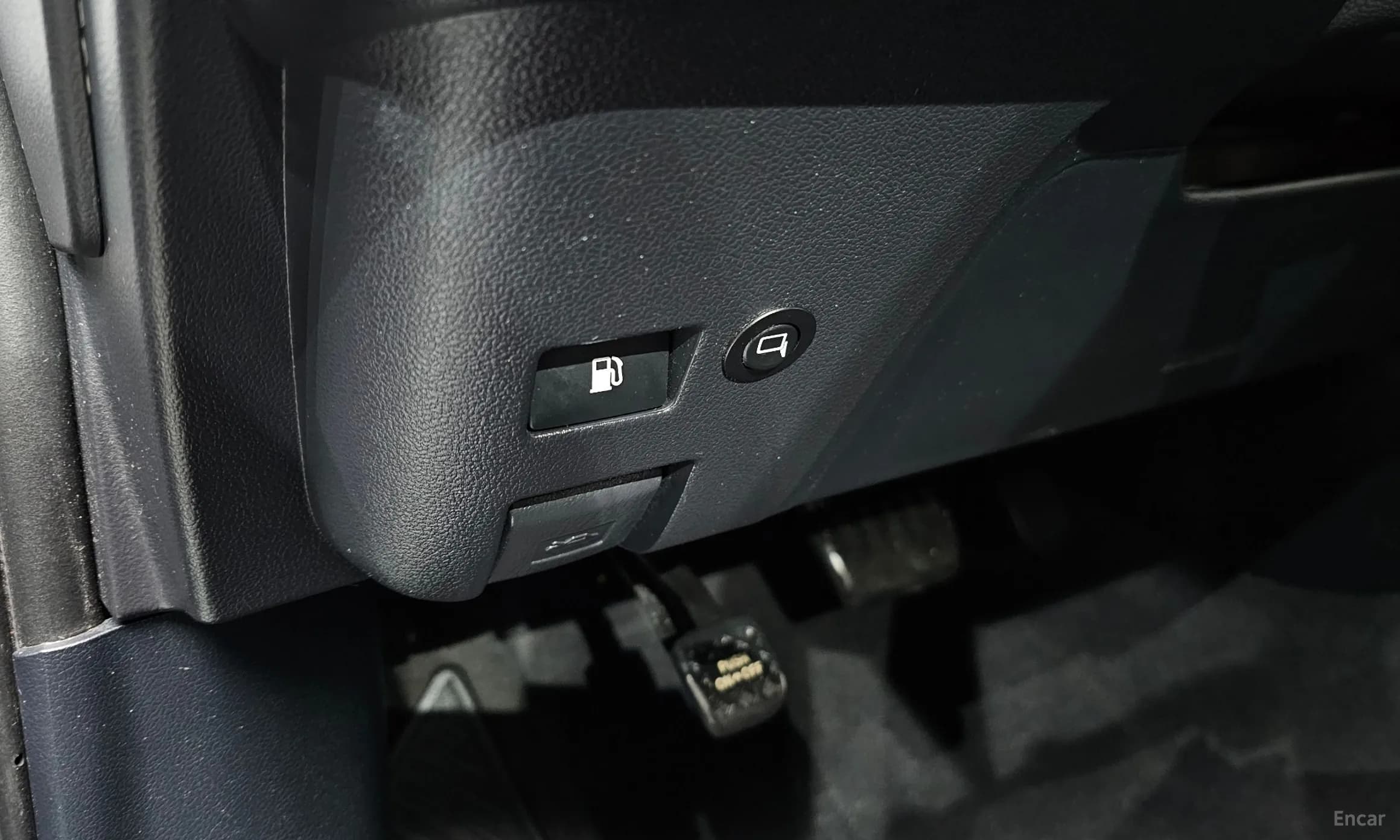 Prius 4th Generation