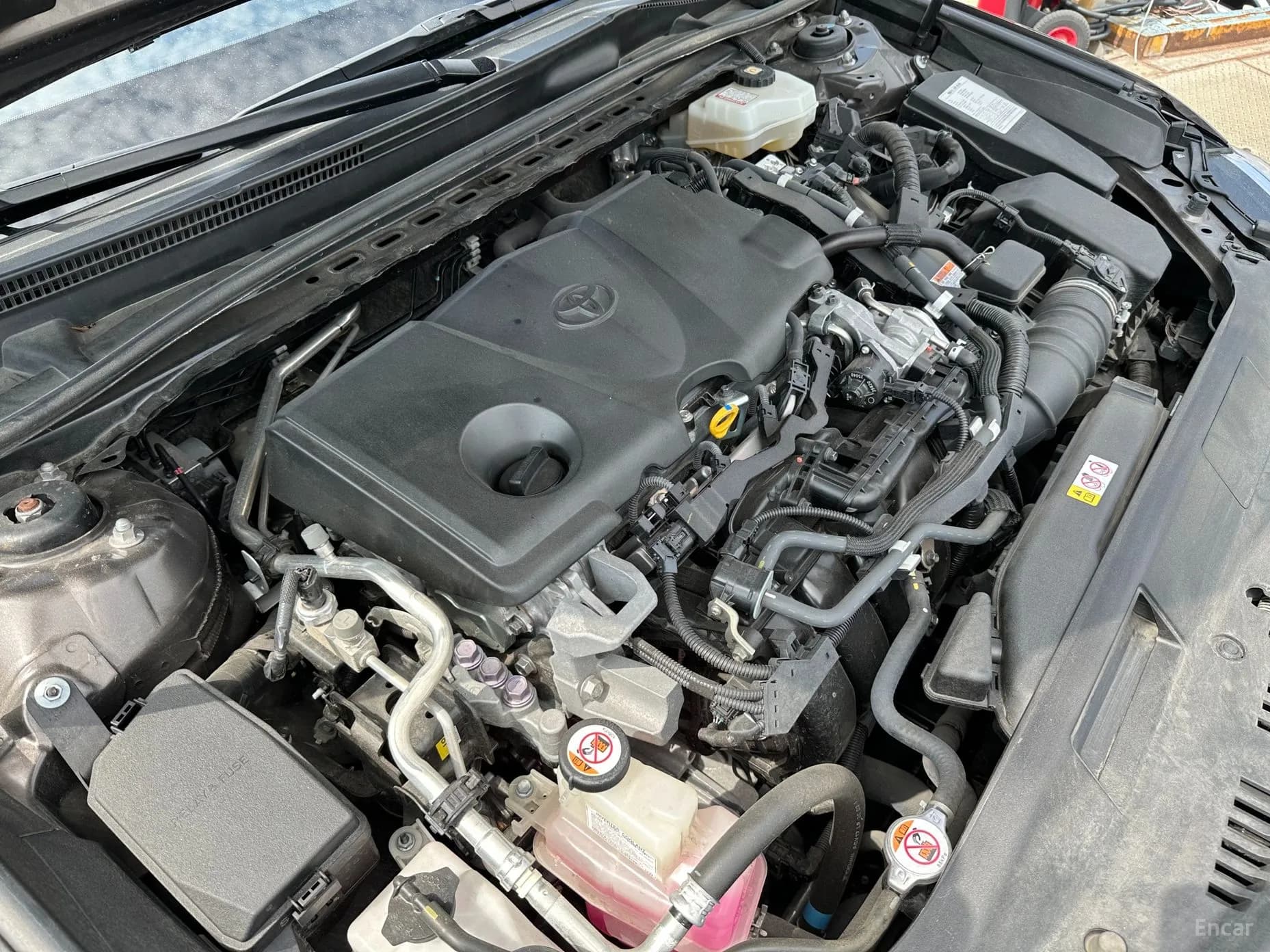 Camry (XV70)