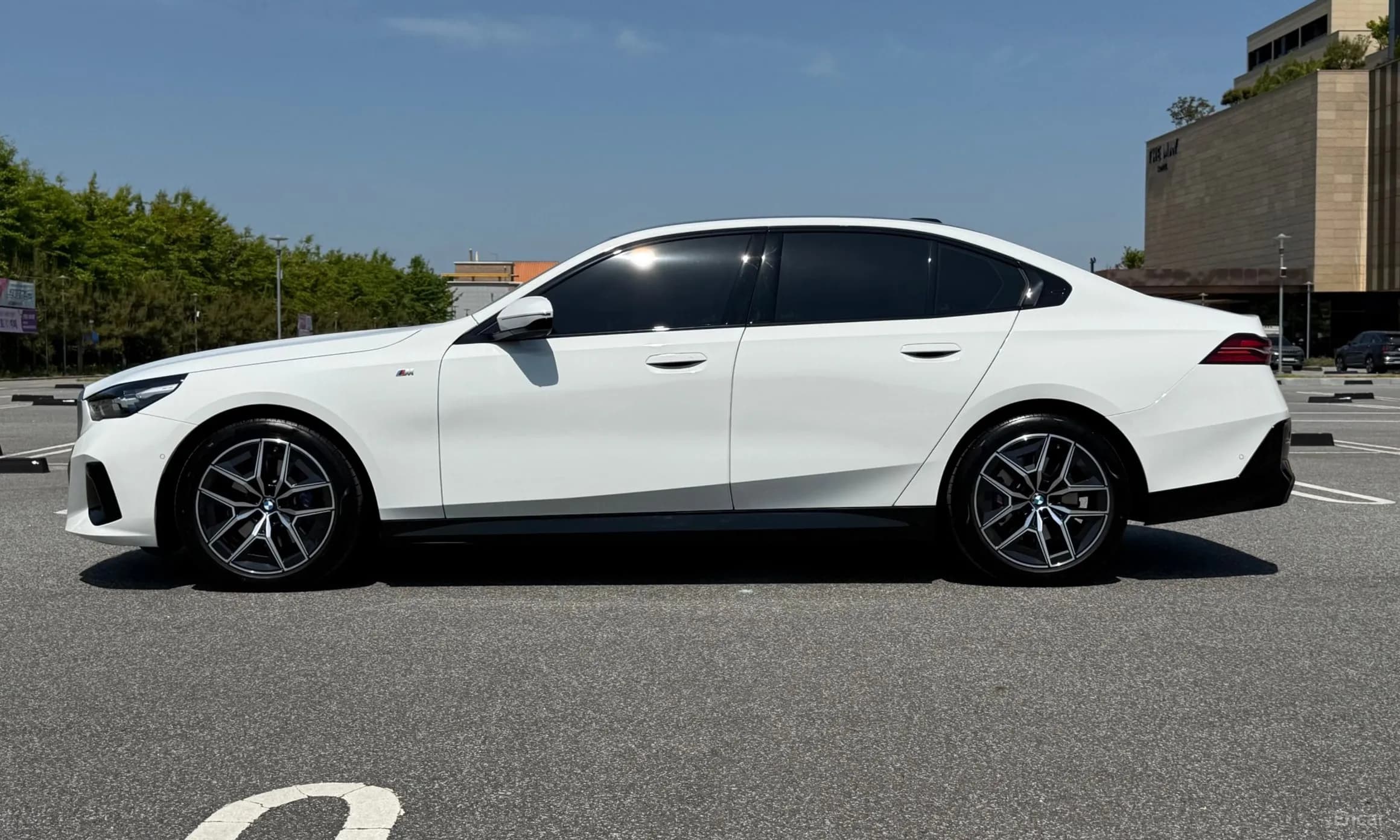 5 Series (G60)