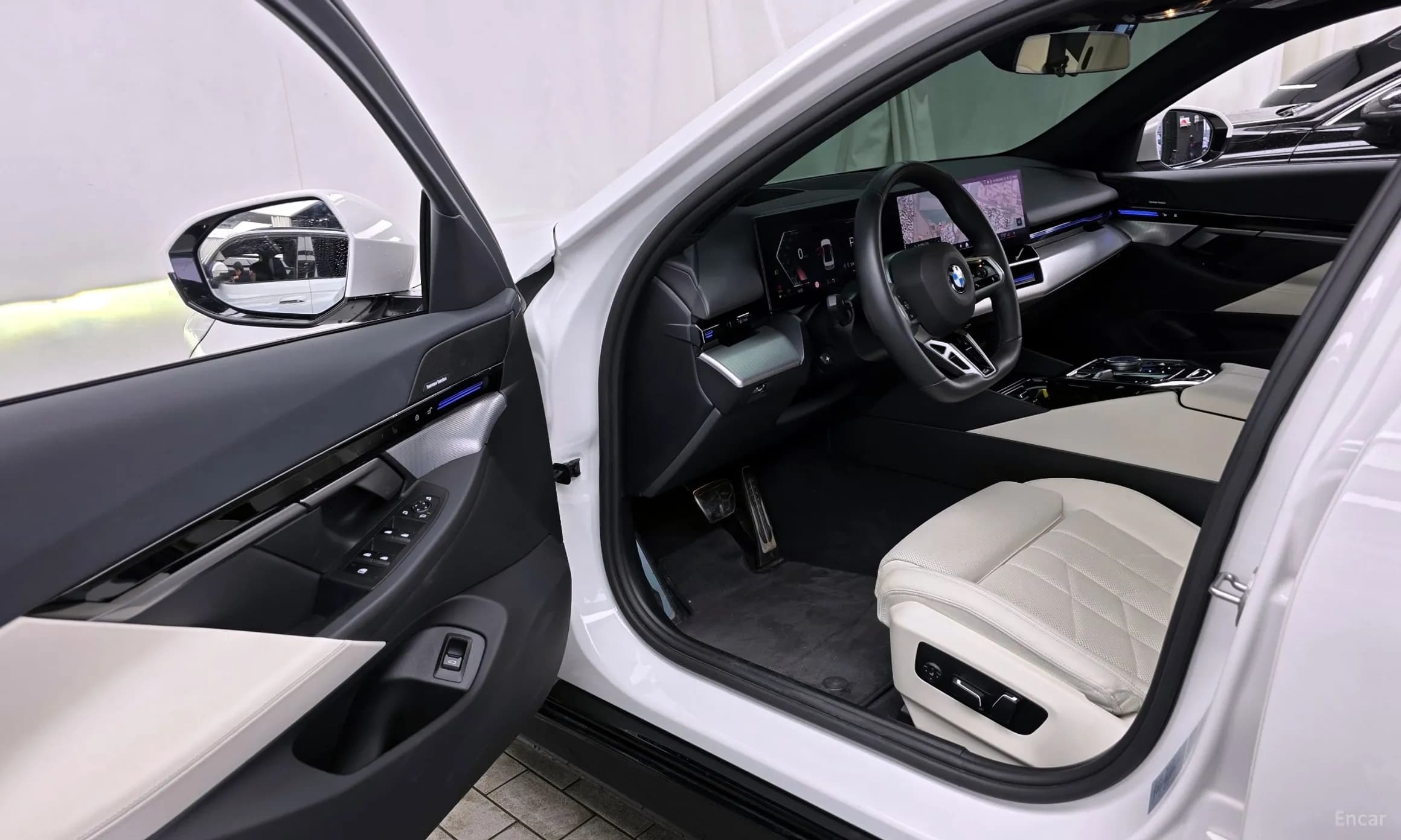 5 Series (G60)
