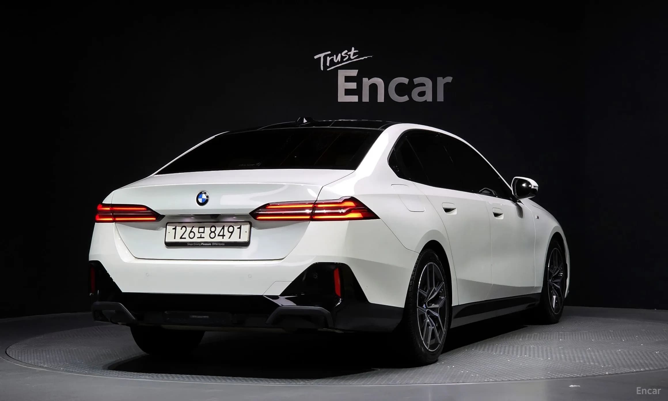 5 Series (G60)