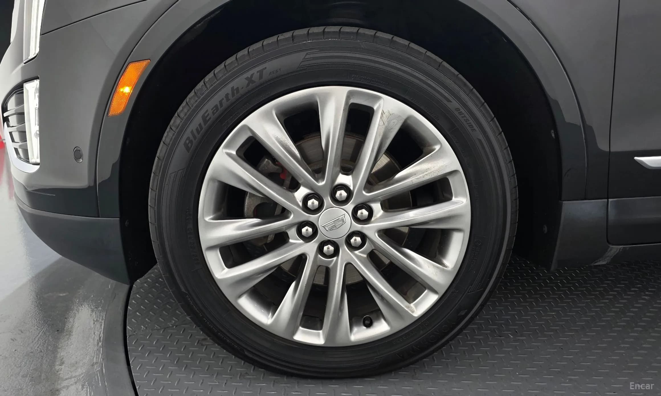 XT5