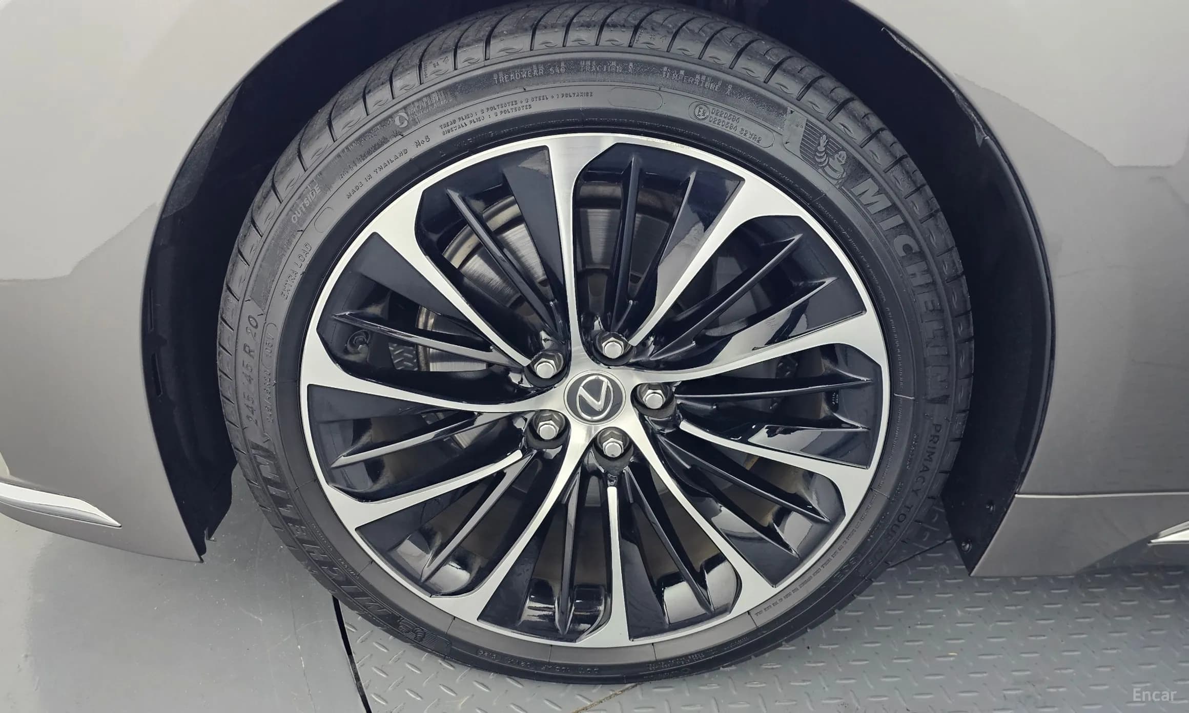 LS500 5th Generation