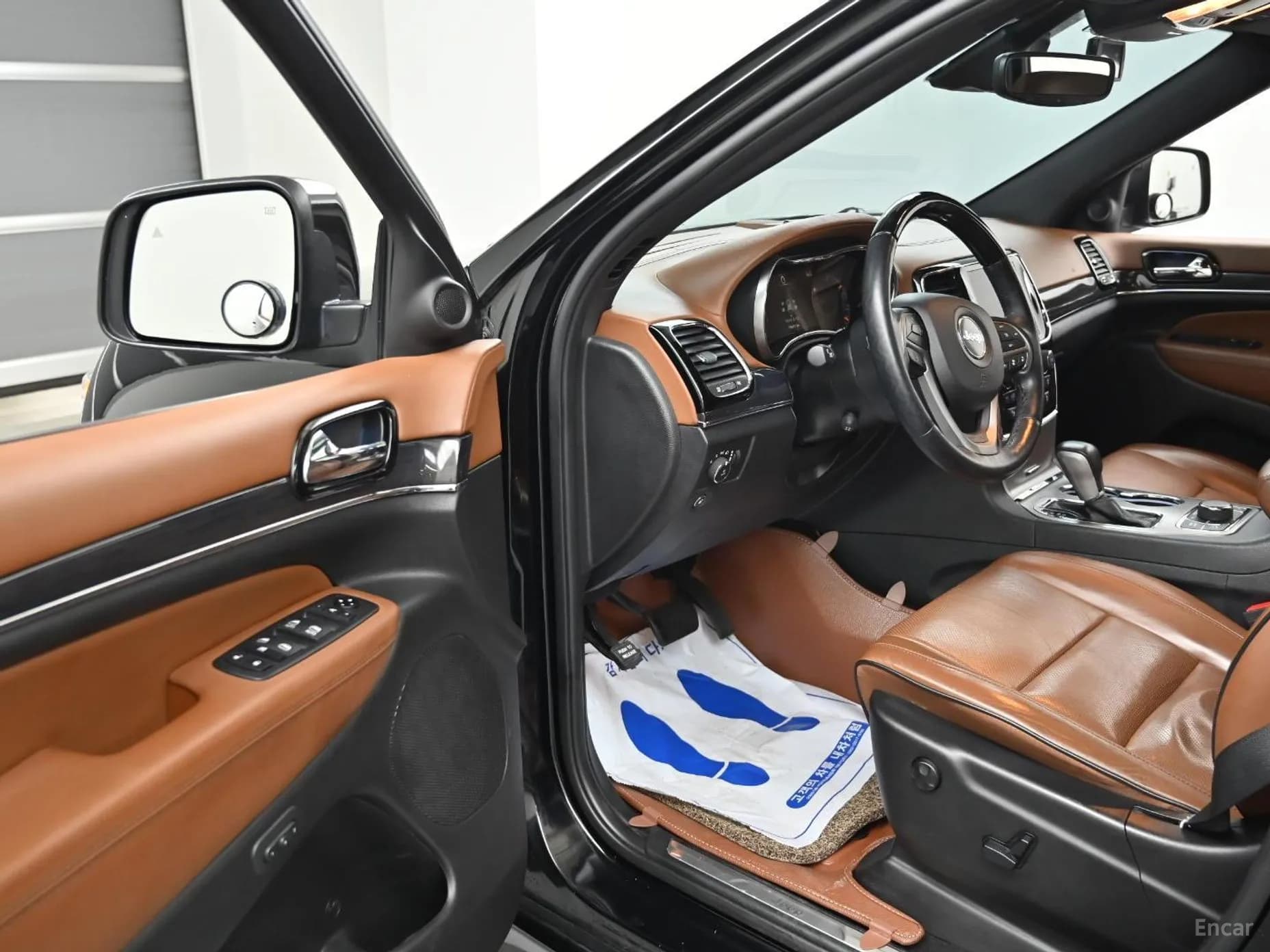 Grand Cherokee