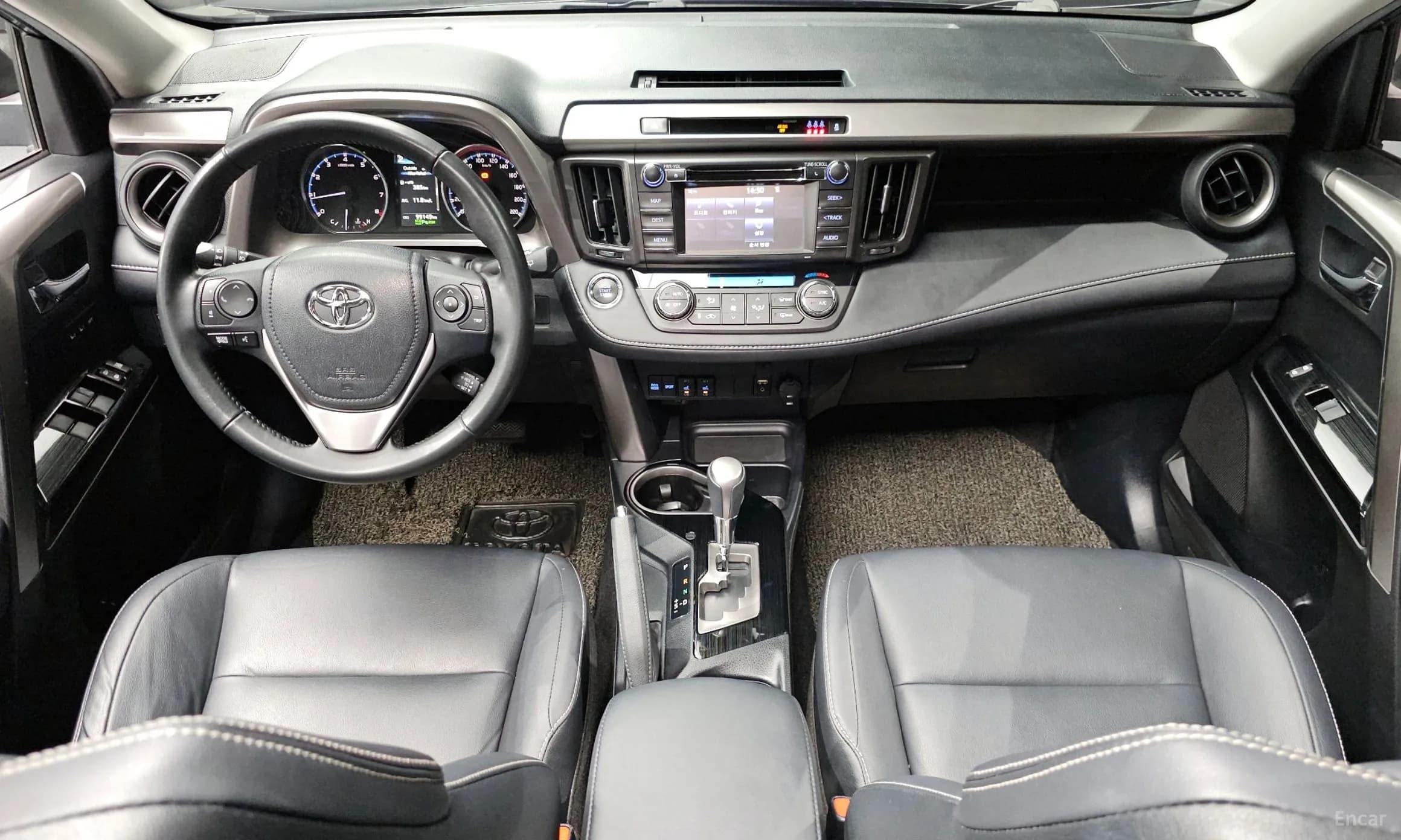 RAV4