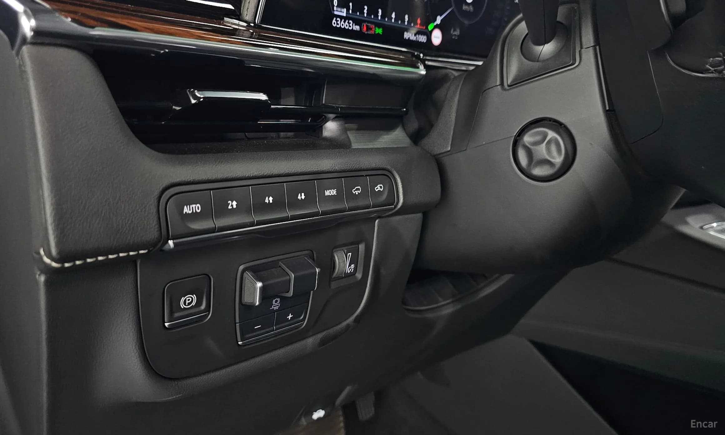 Escalade 5th Generation