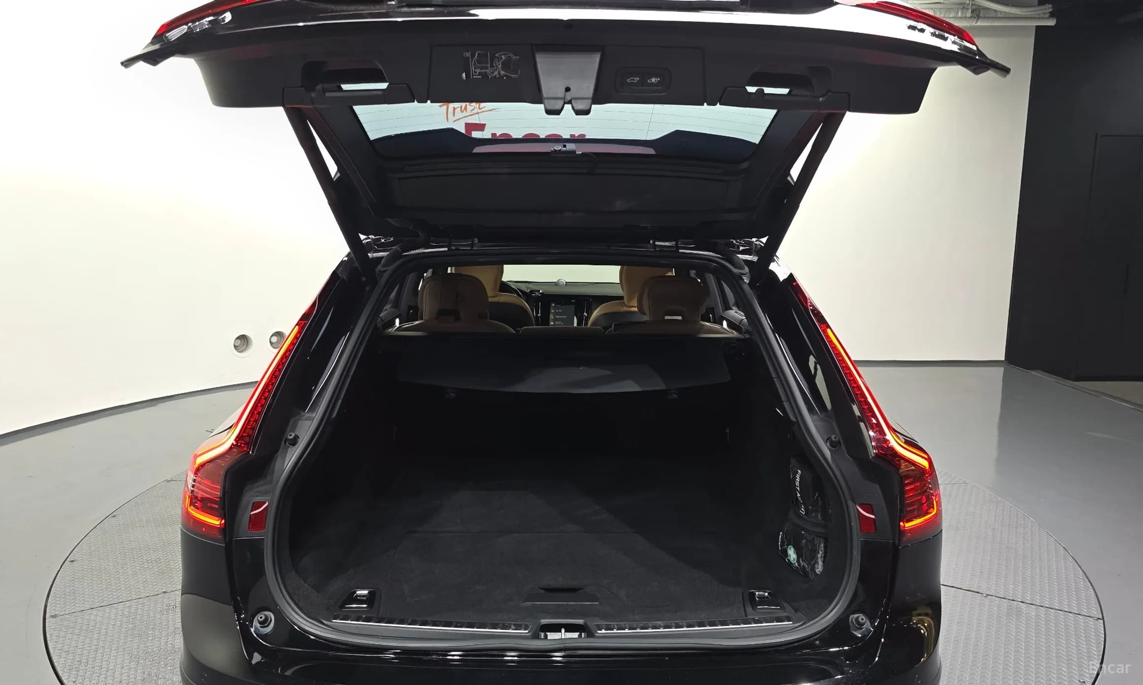 V90 Cross Country