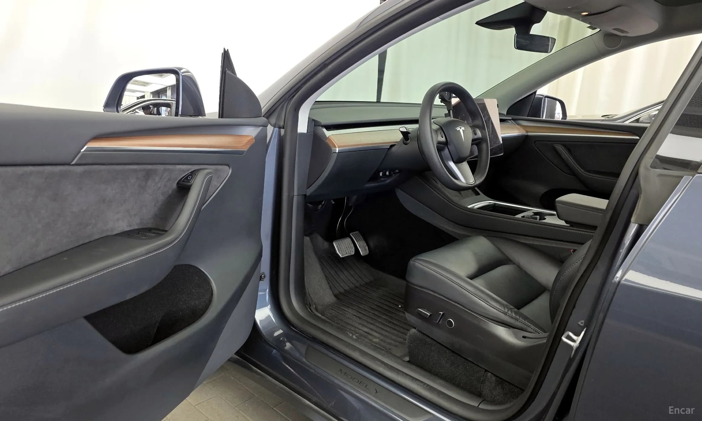 Model Y