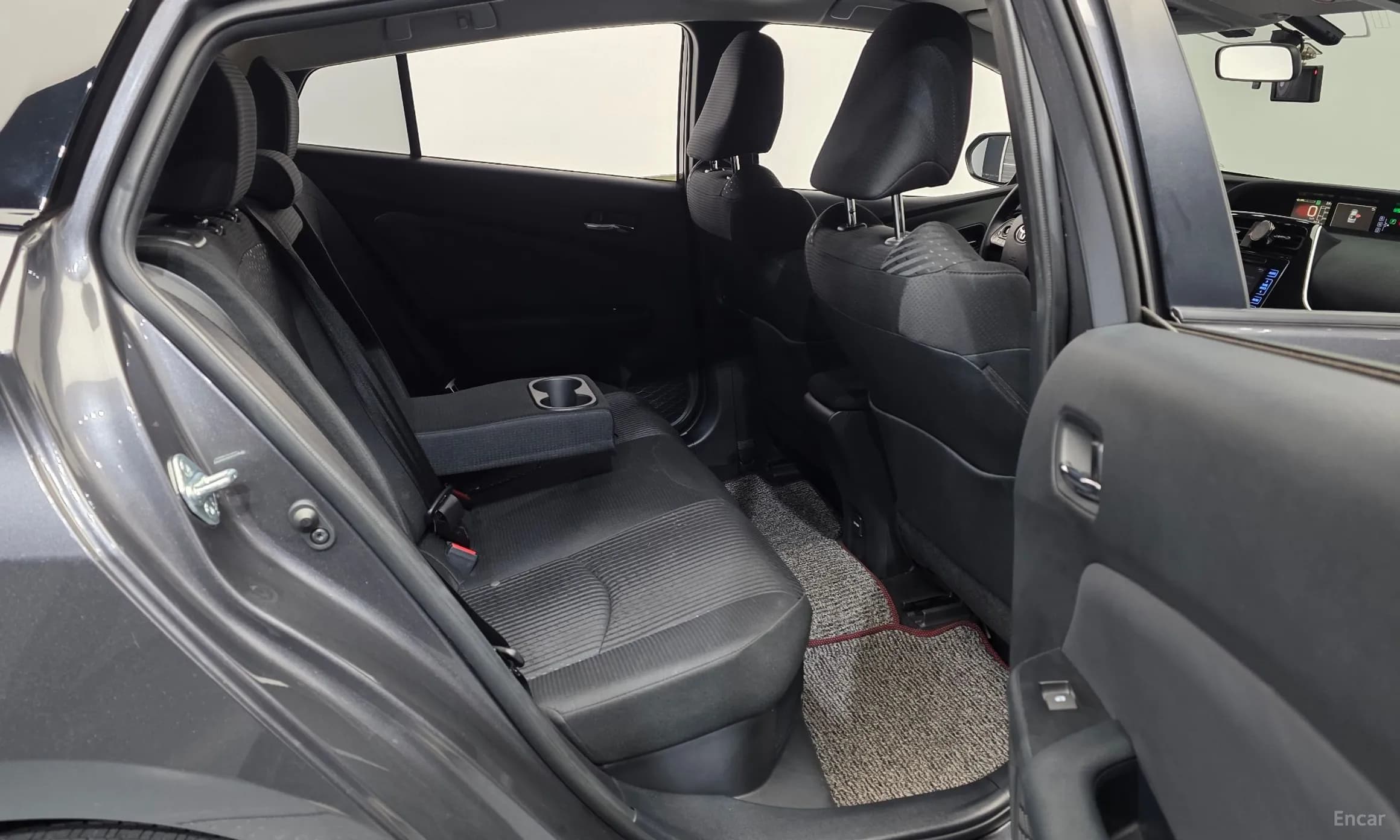 Prius 4th Generation