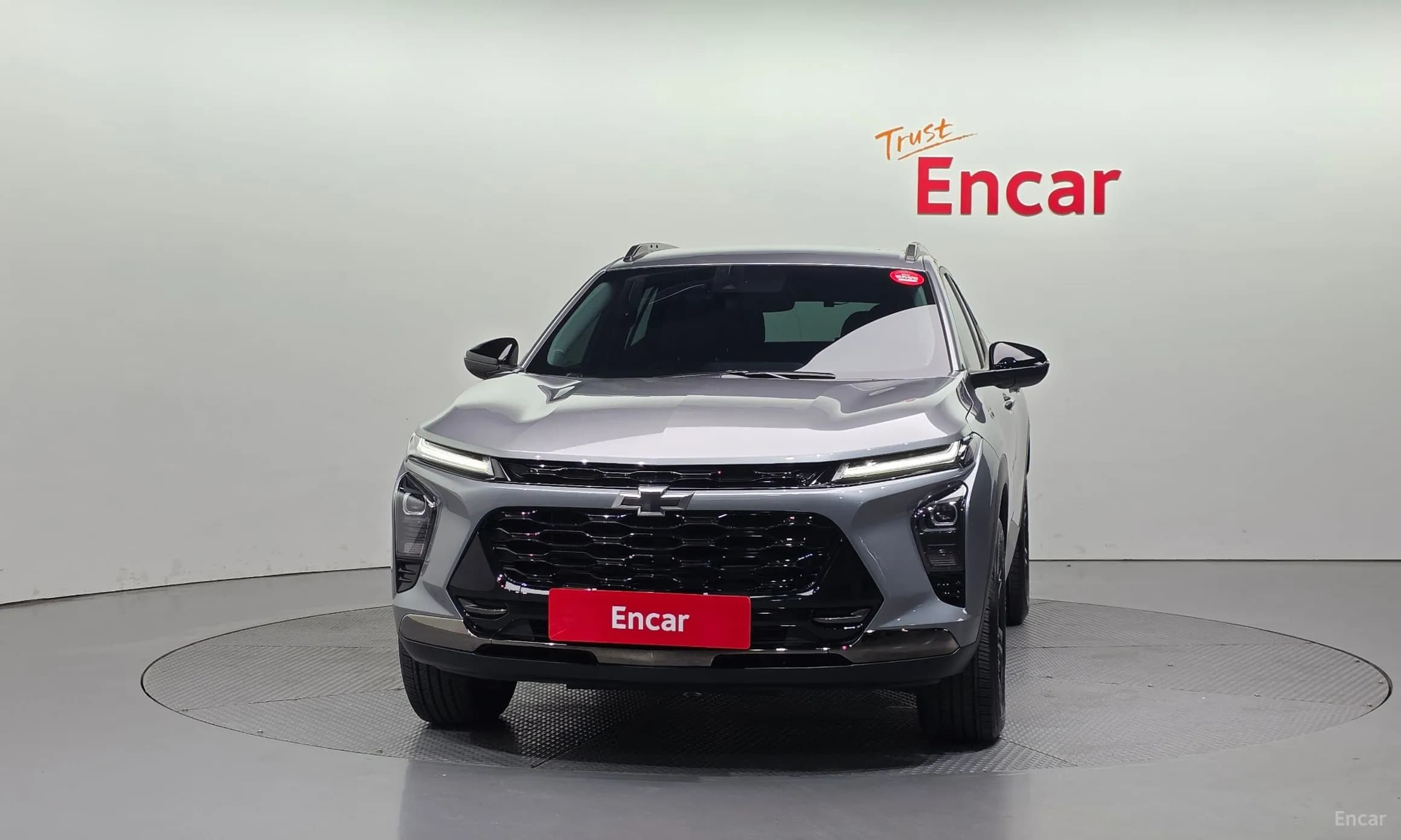 Trax Crossover