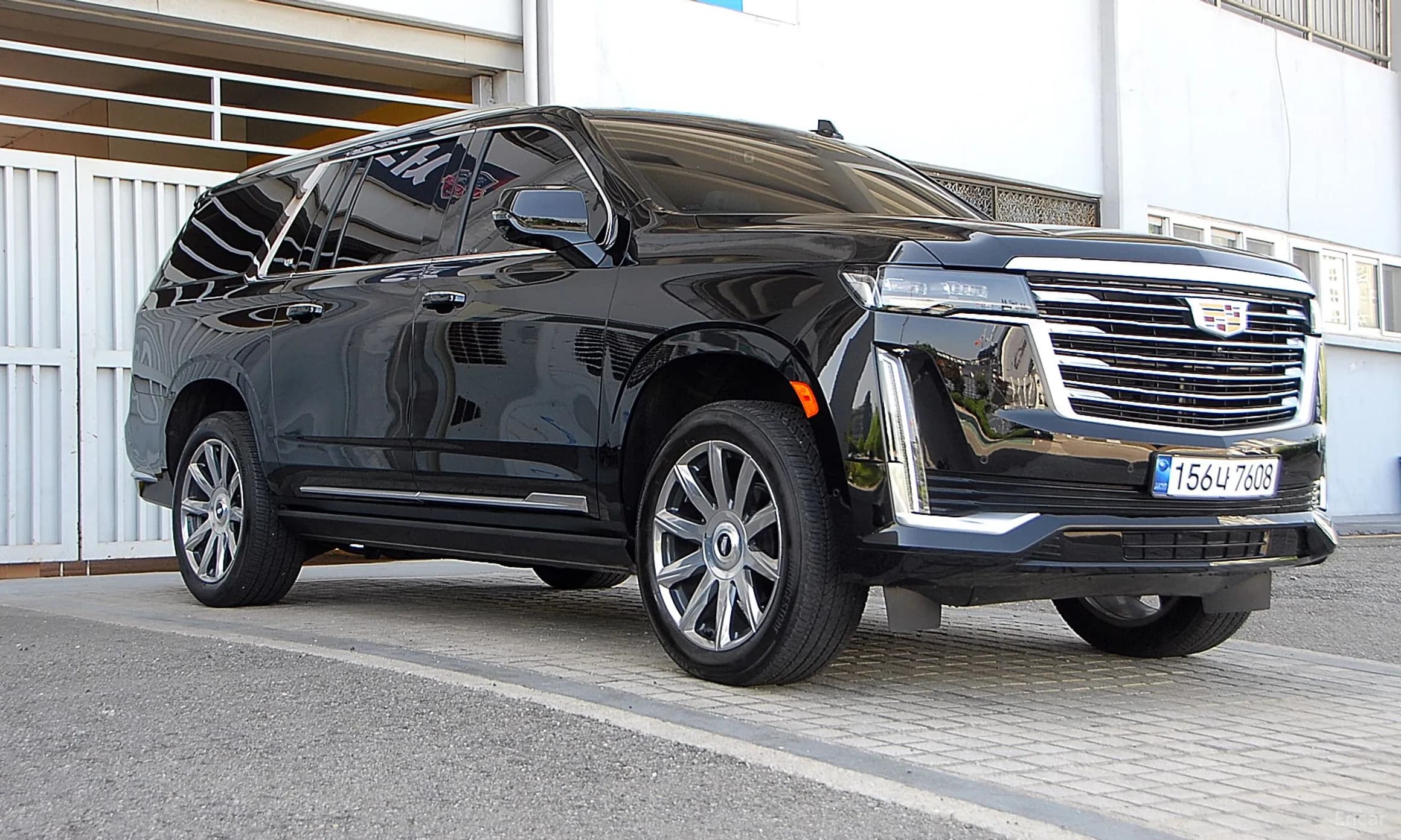 Escalade 5th Generation