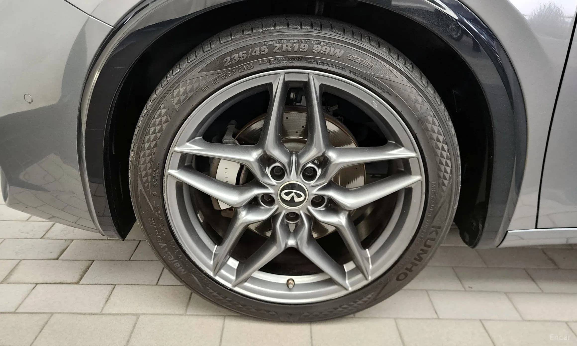 Q30