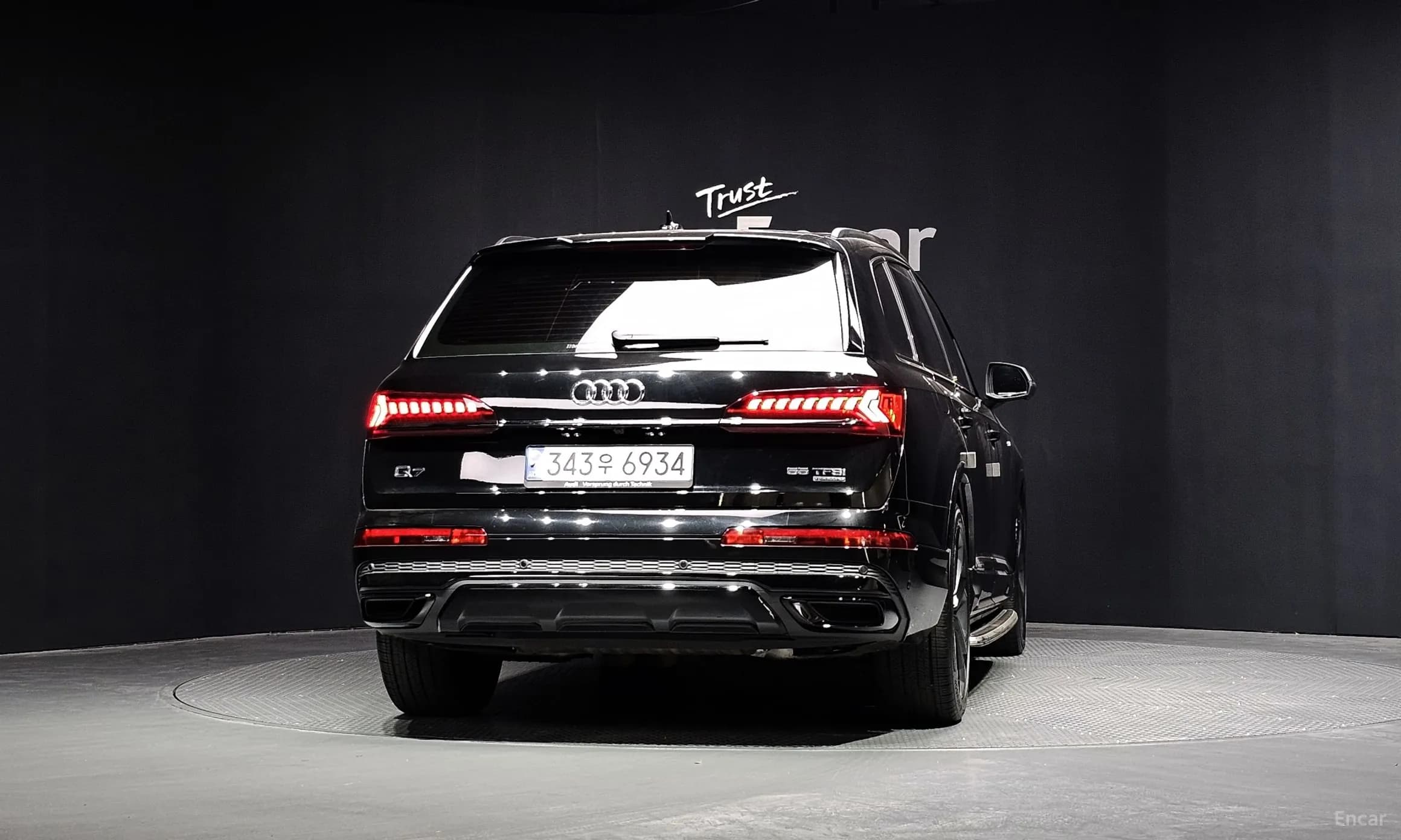 Q7 (4M)