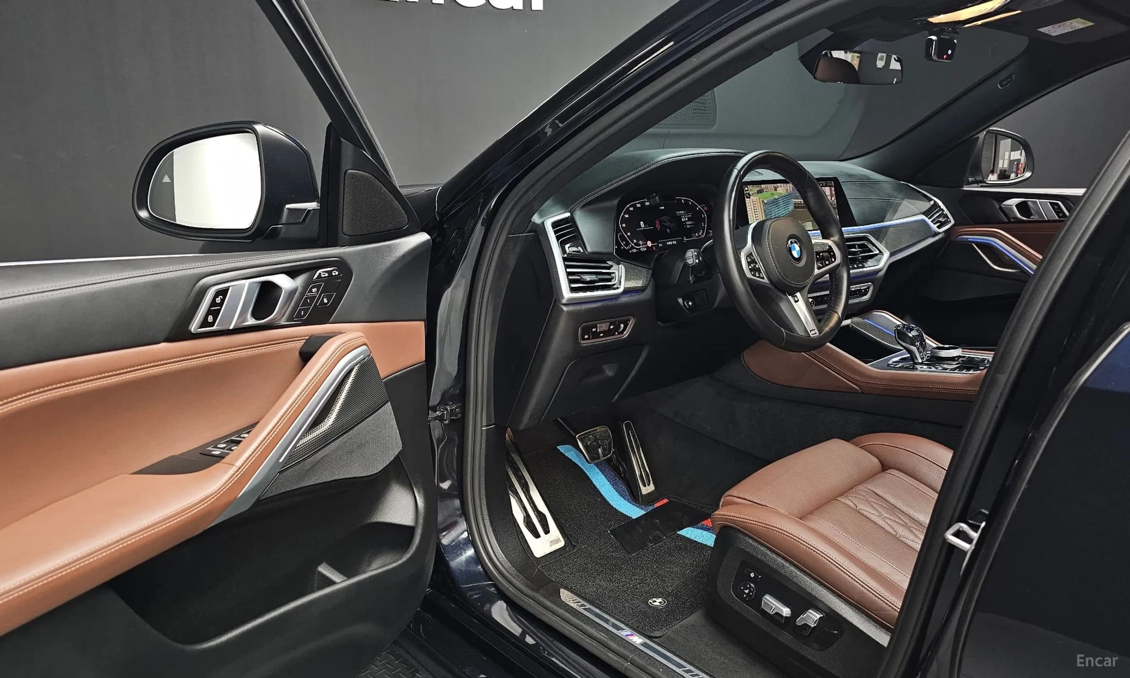 X6 (G06)