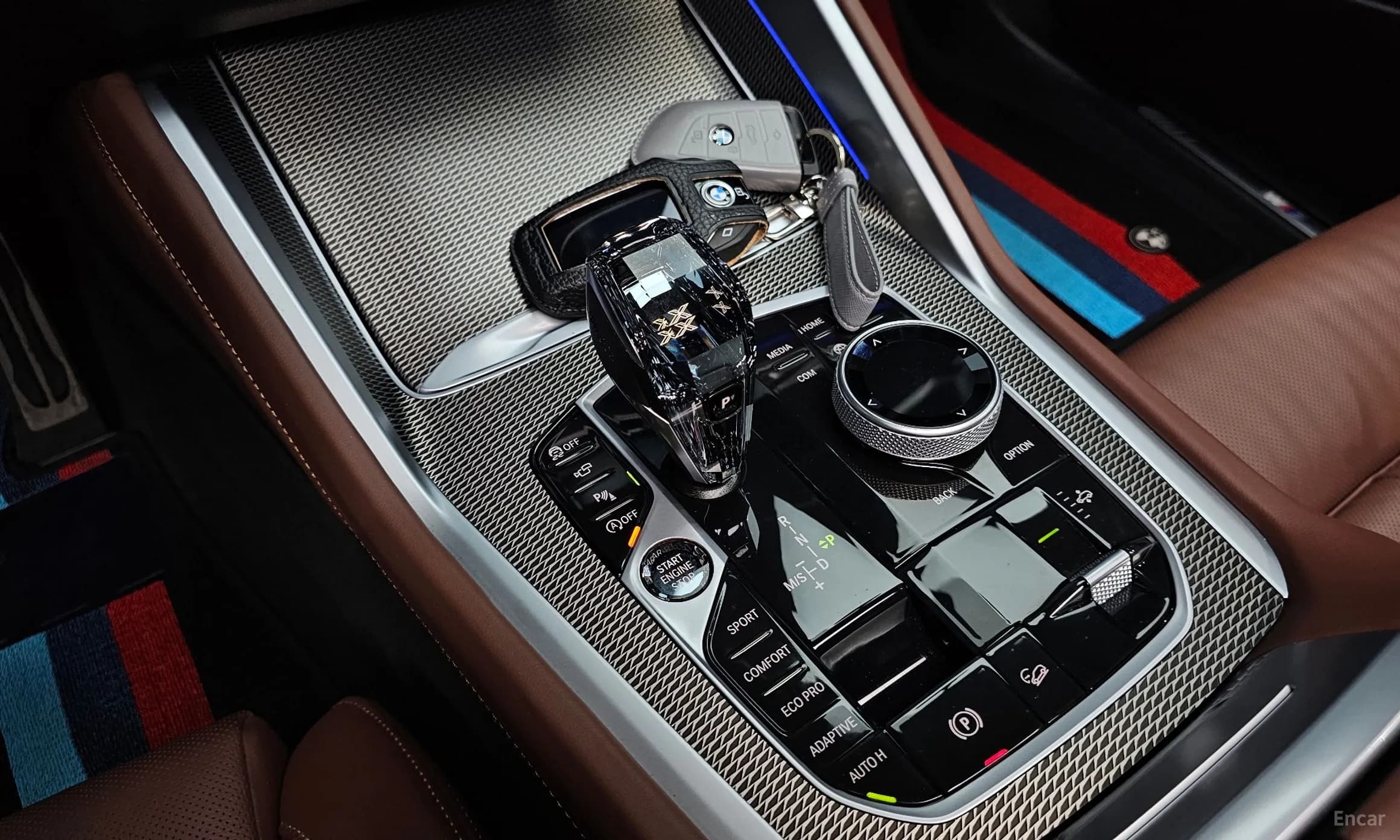 X6 (G06)