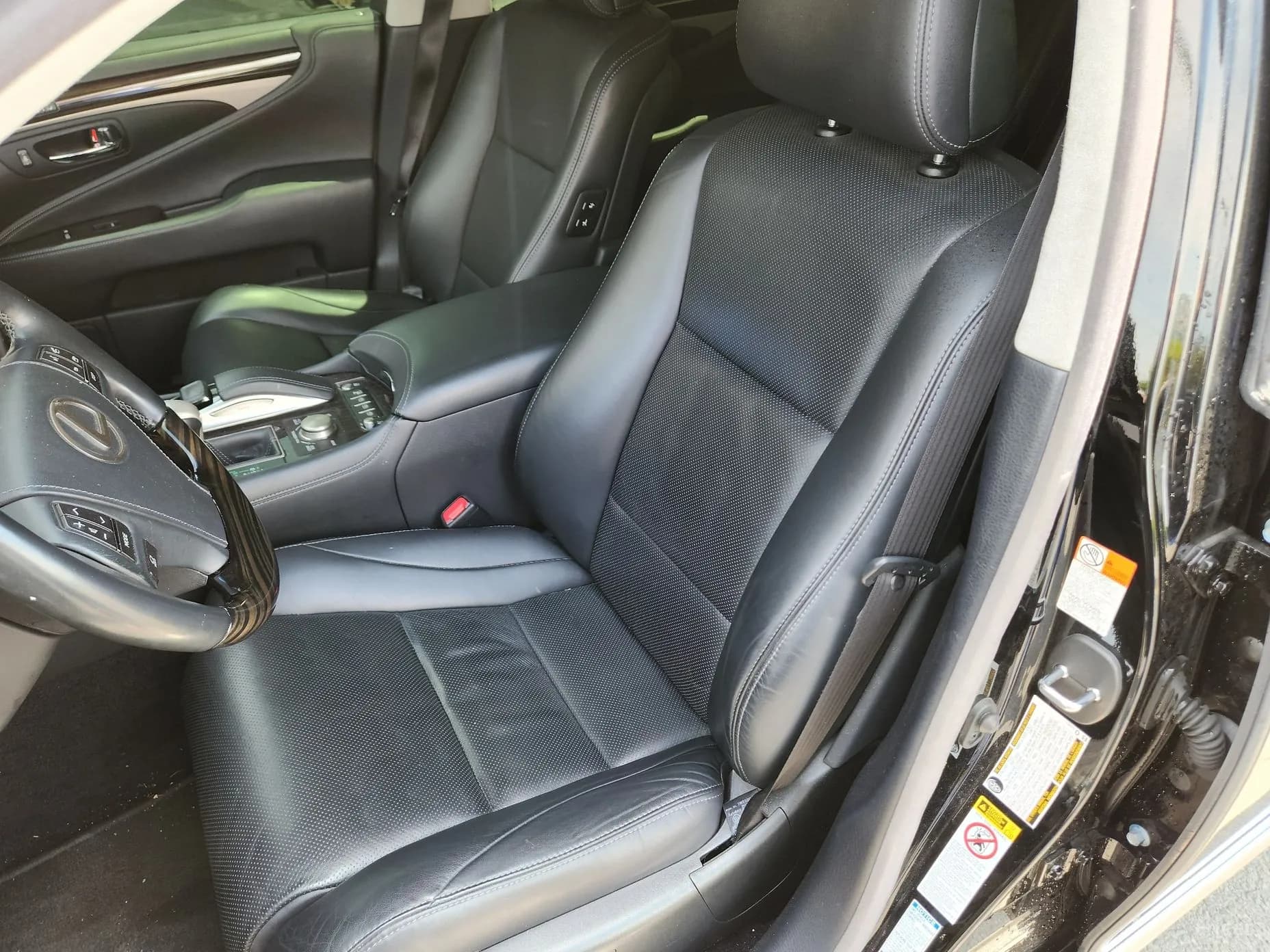 LS460