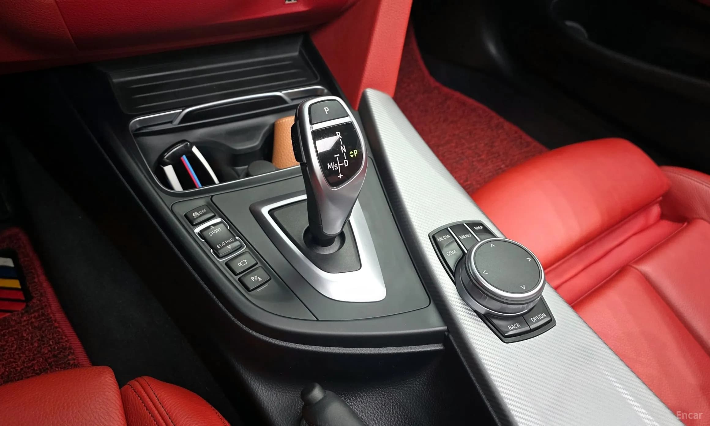 Series 4 (F32)