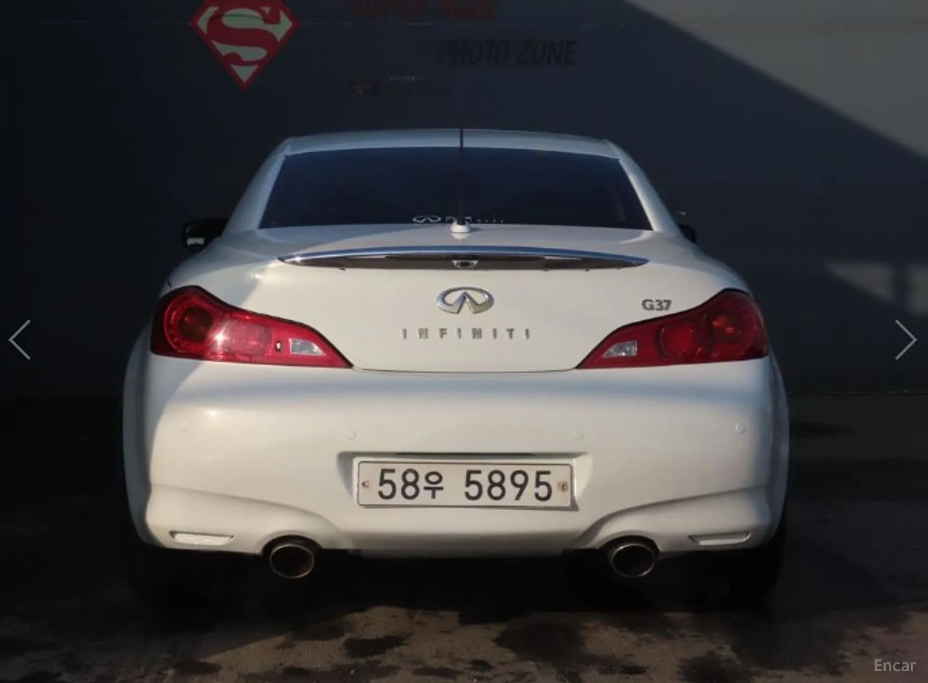 G37
