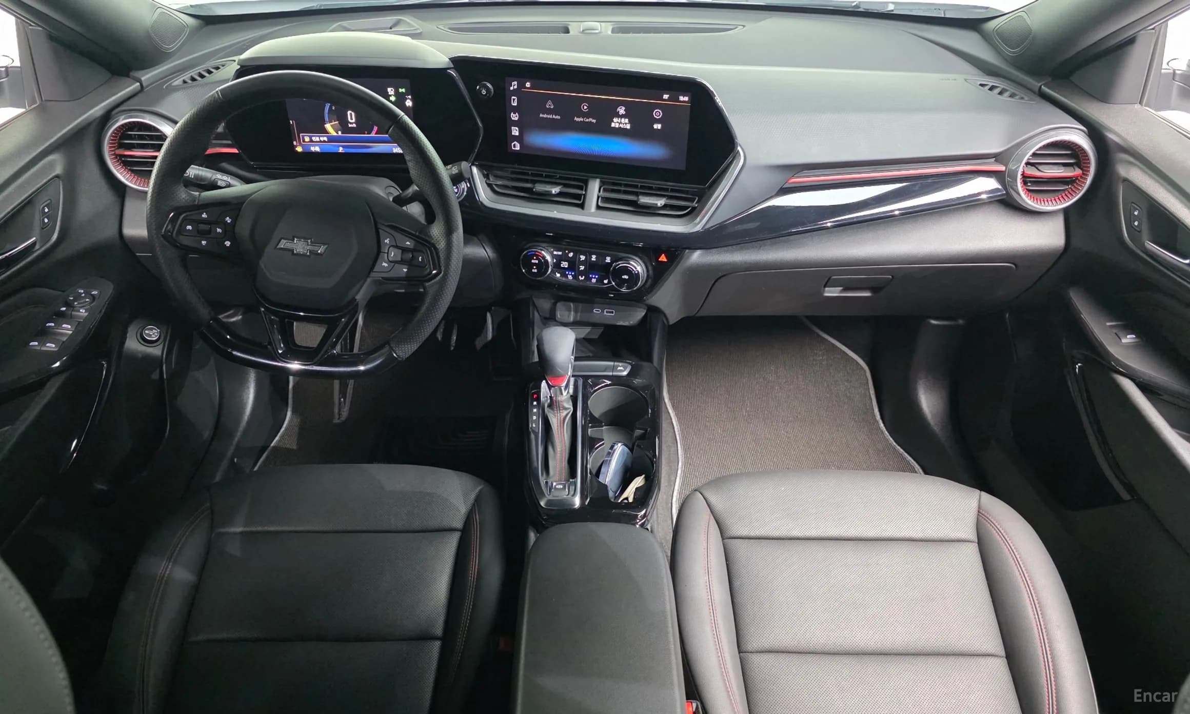 Trax Crossover