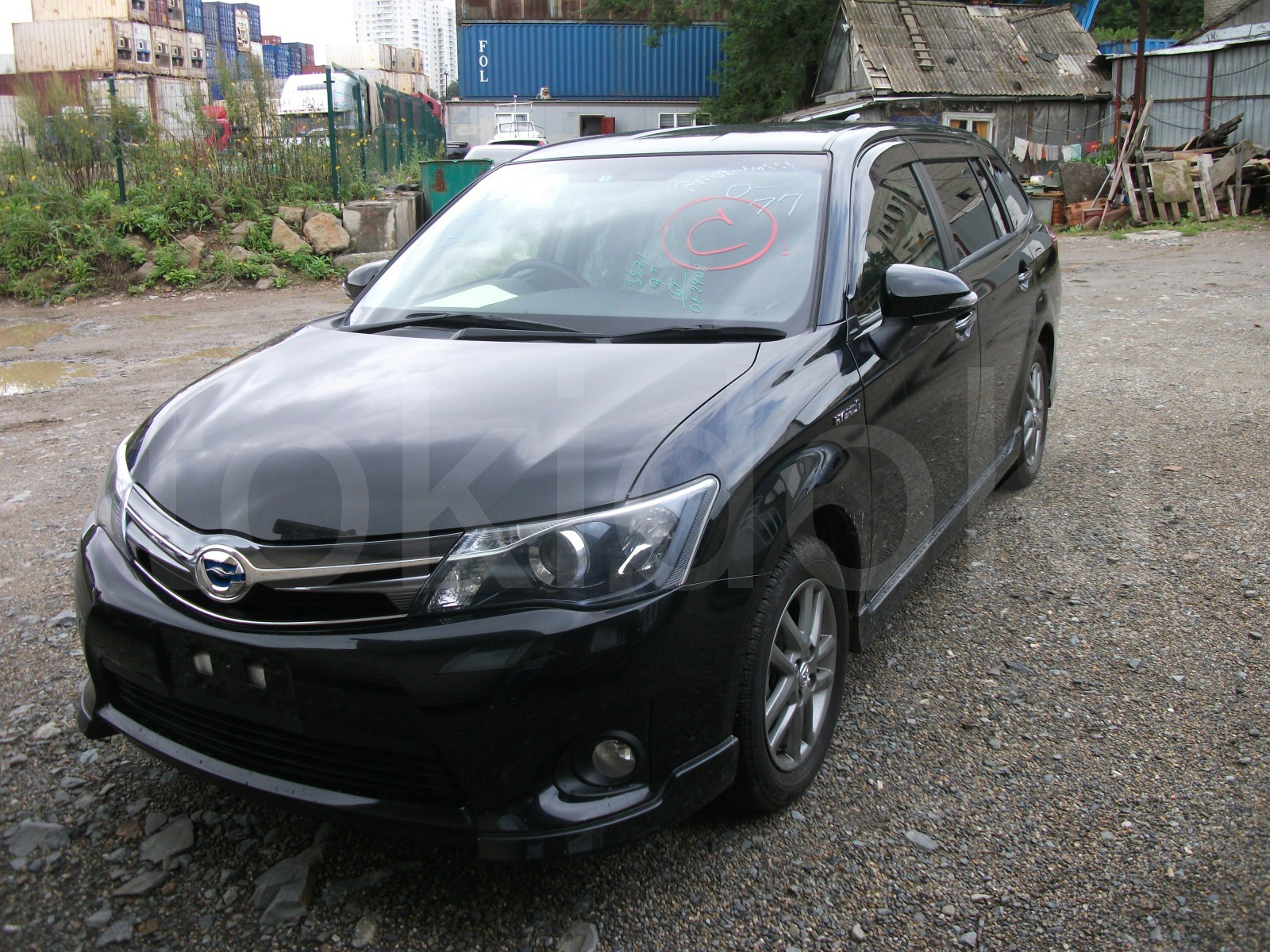 Toyota Corolla Fielder 10