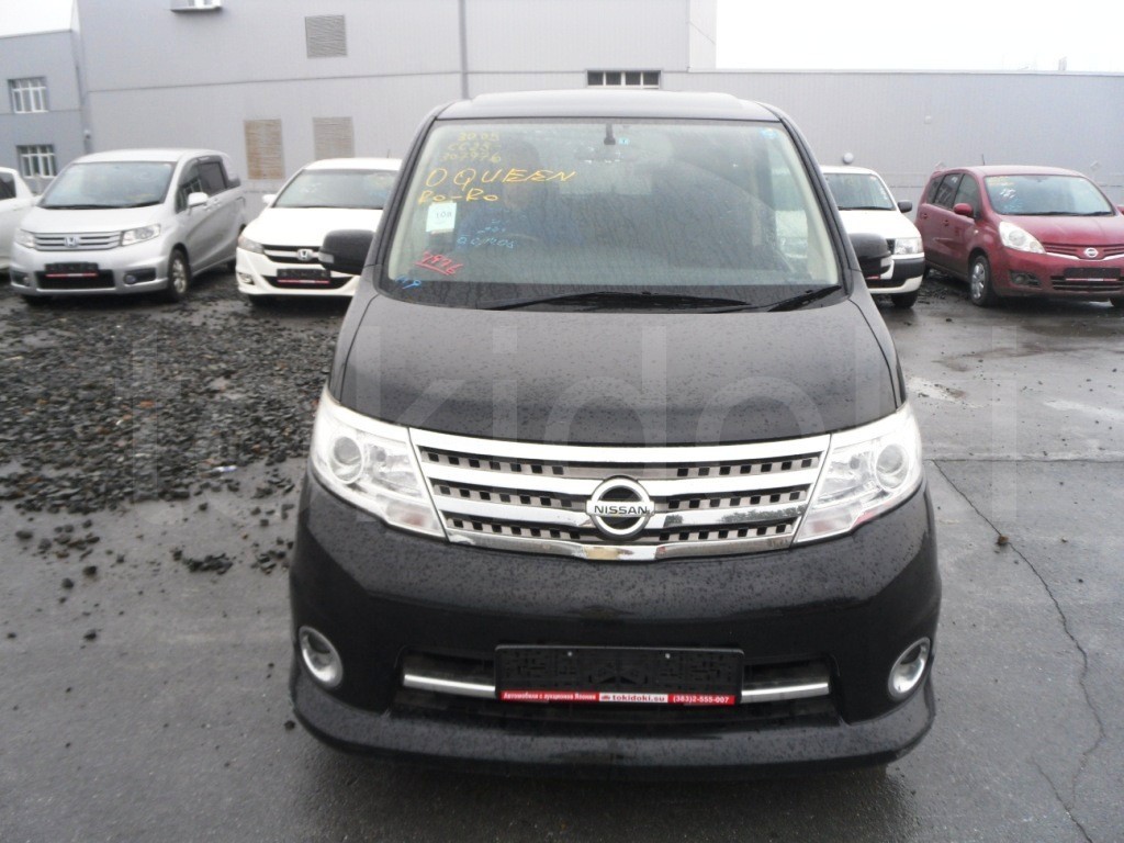 Nissan Serena 5