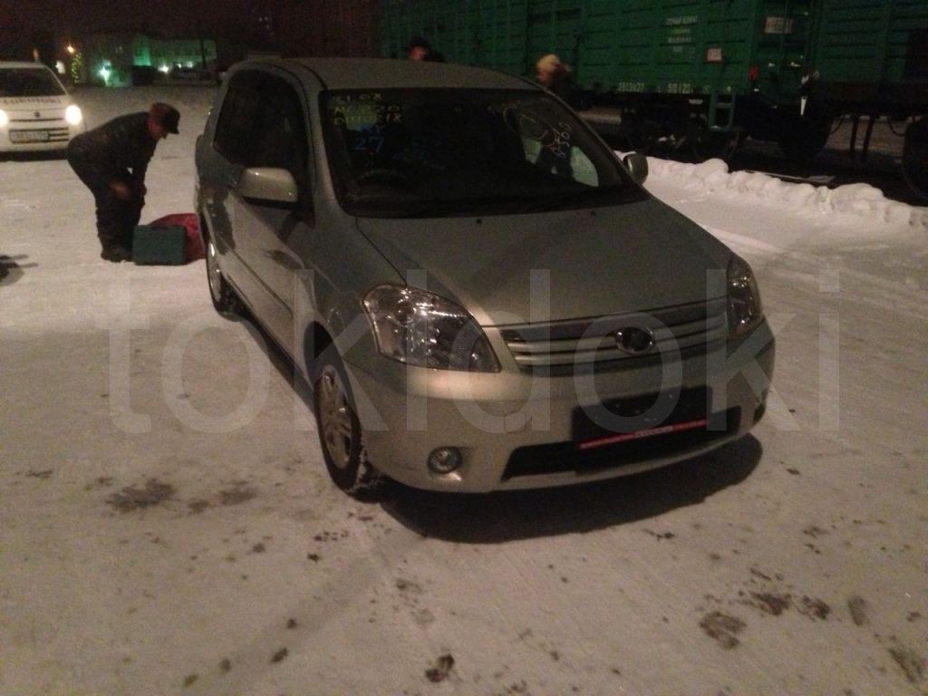 Toyota Raum 2