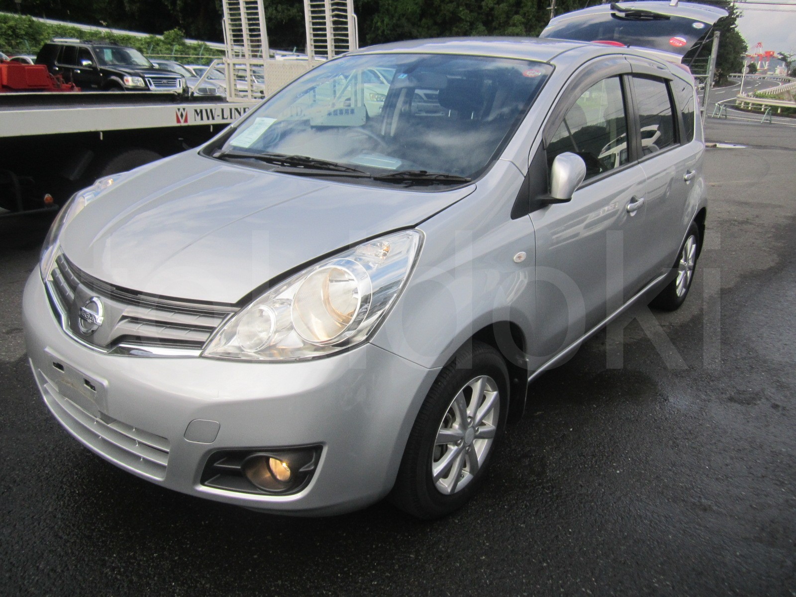 Nissan Note 7
