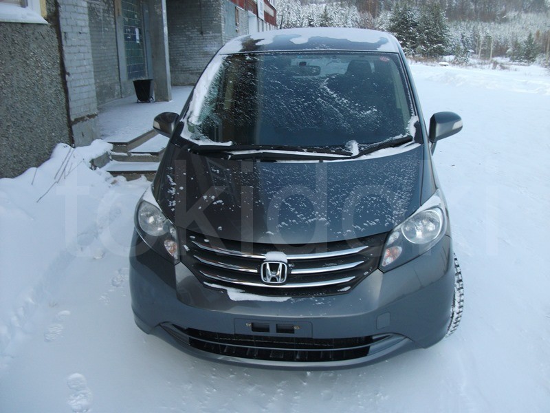 Honda Freed 4