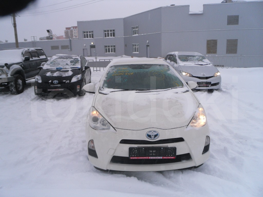 Toyota Aqua 2