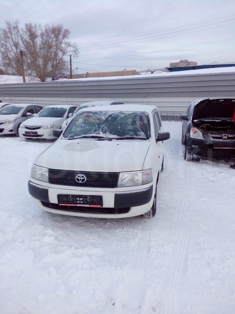 Toyota Probox 4