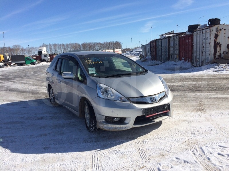 Honda Fit Shuttle 2