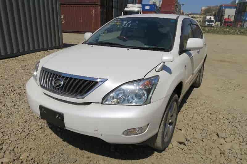 Toyota Harrier 4