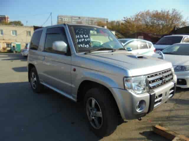 Mitsubishi Pajero Mini 7