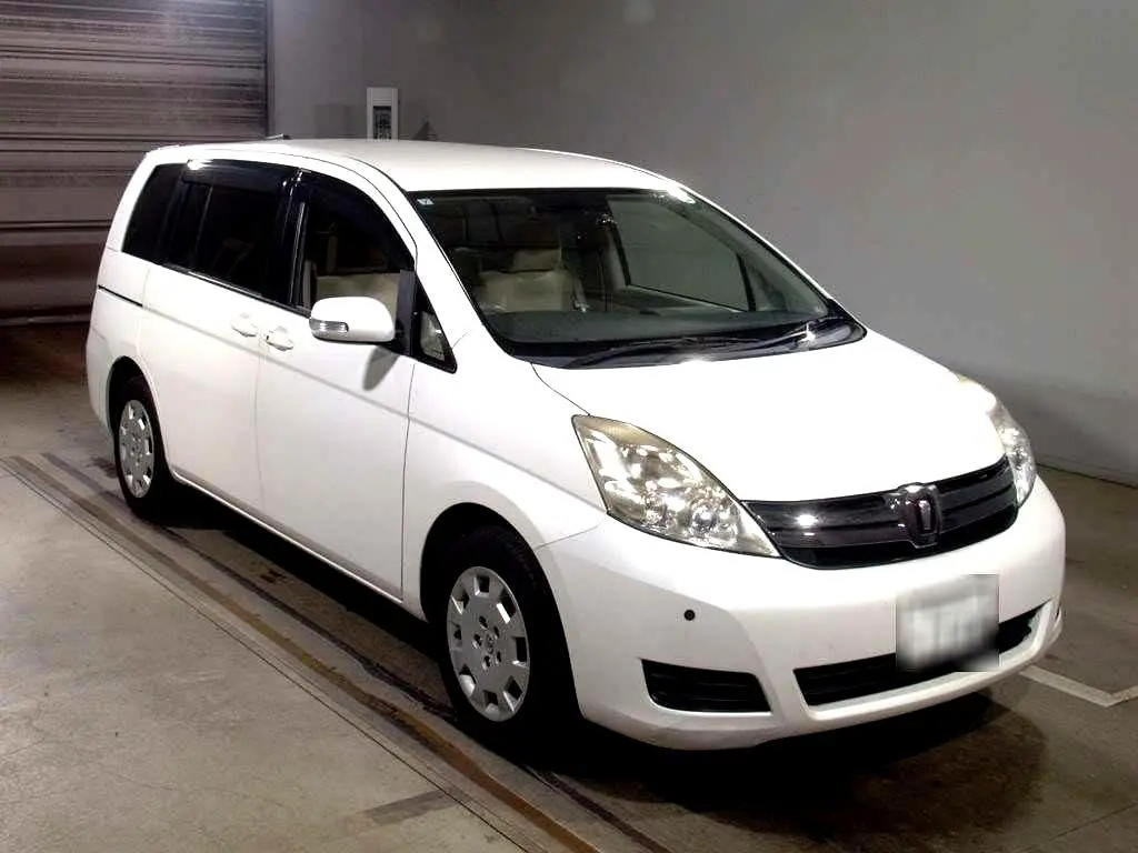 Toyota ISIS