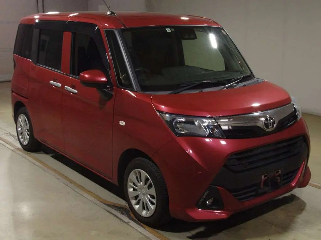 Toyota TANK