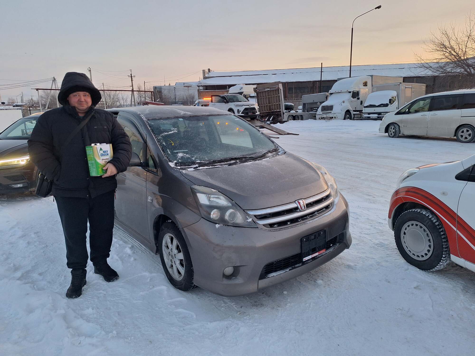 Toyota ISIS